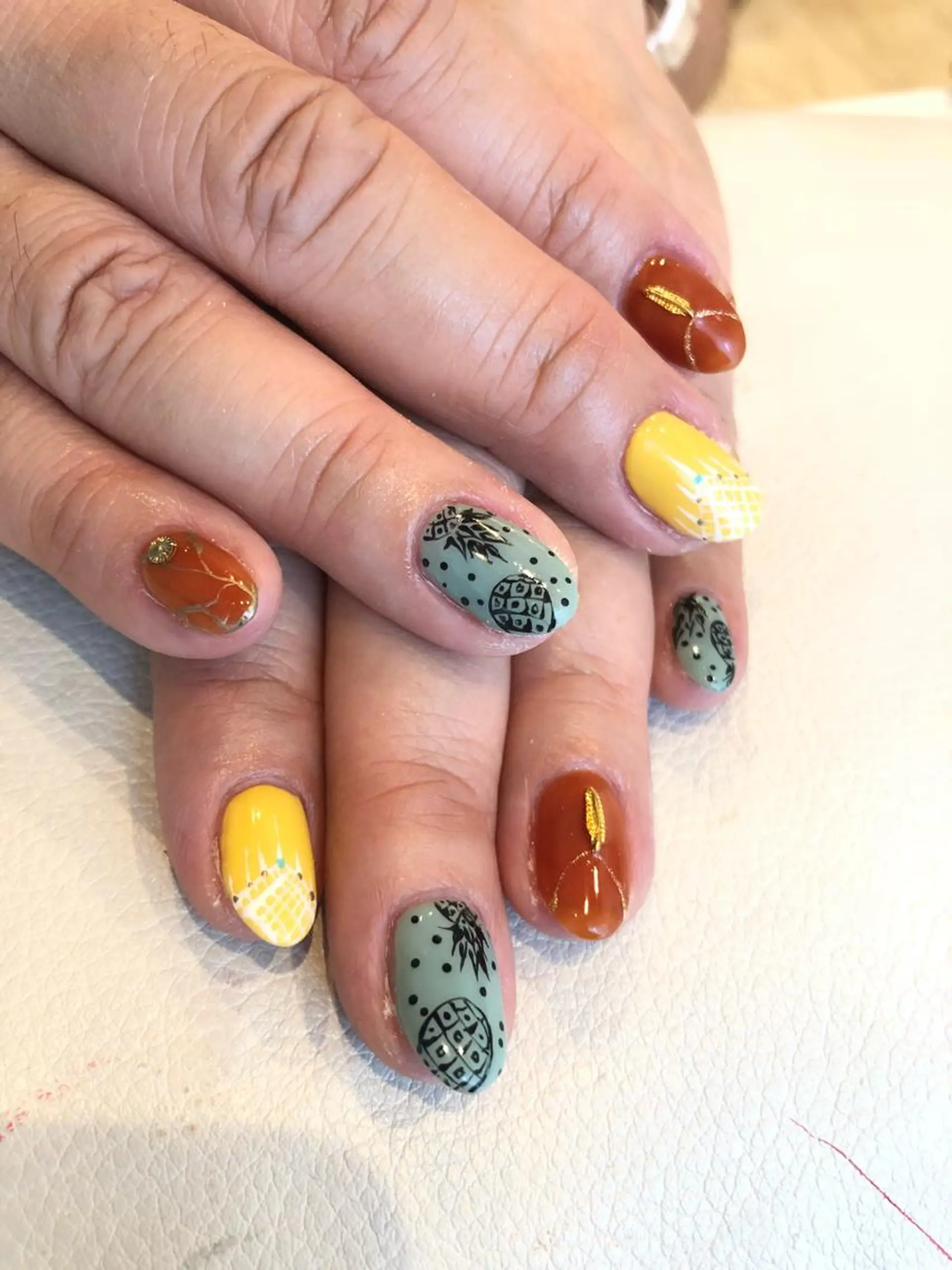 ネイル 【デザイナー】田中 美生のヘアスタイル