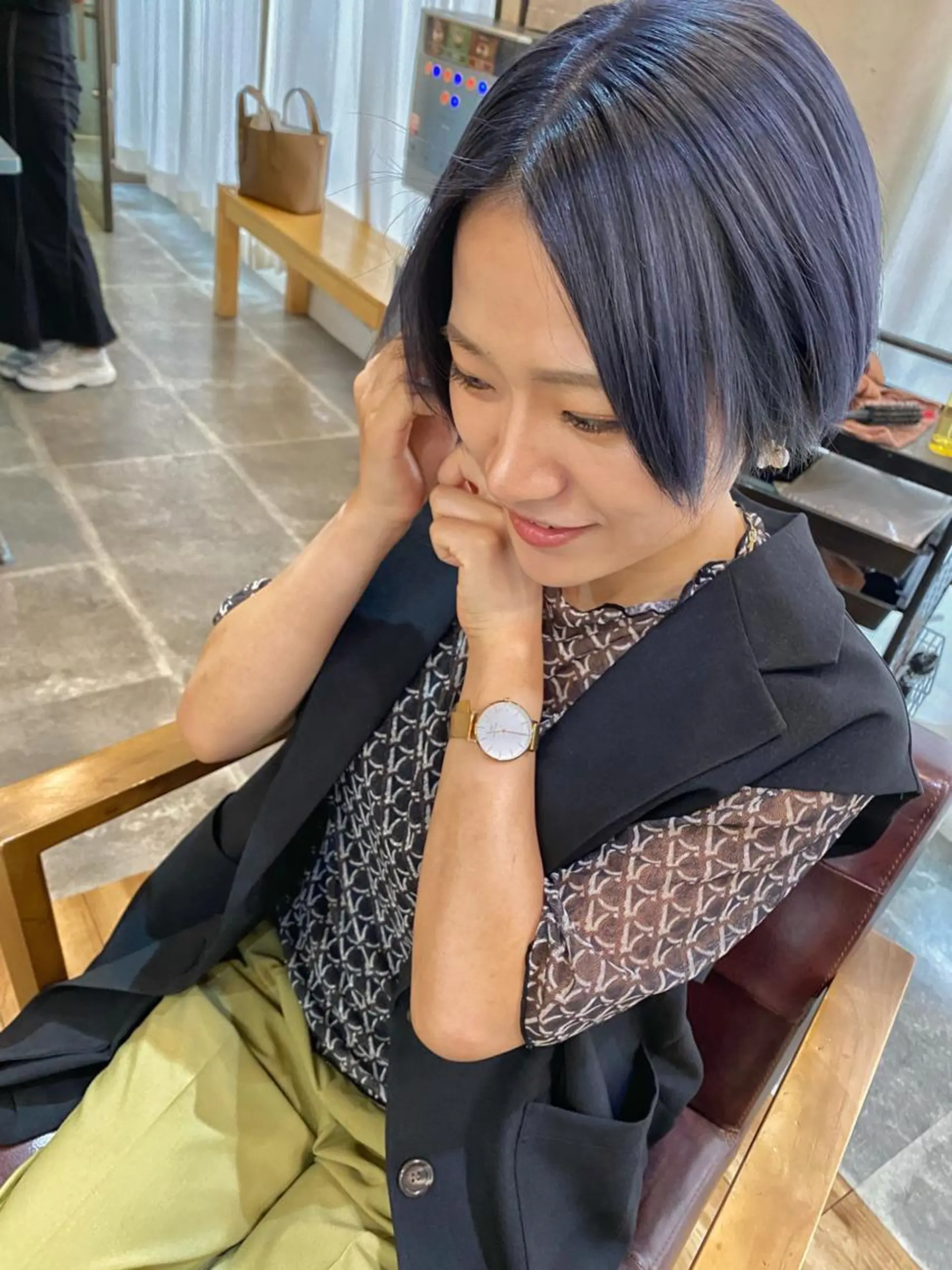 ショート カラー ブリーチ ブルーカラー ブルーグレー ケアブリーチ cecil hair 難波店所属・髪質改善透明感カラー /SHOGO☀️のヘアスタイル