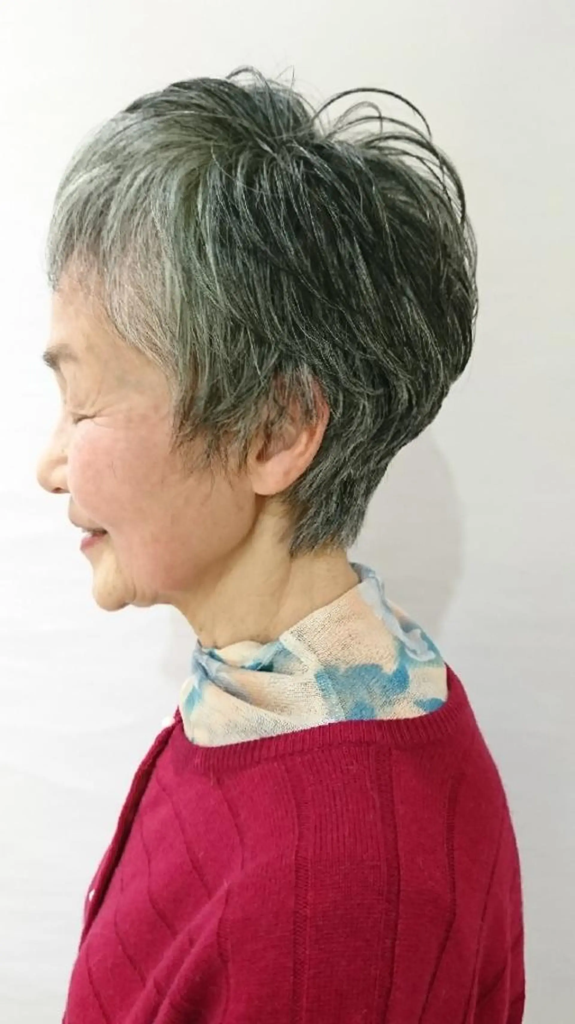 ショート 齋藤  愛美のヘアスタイル