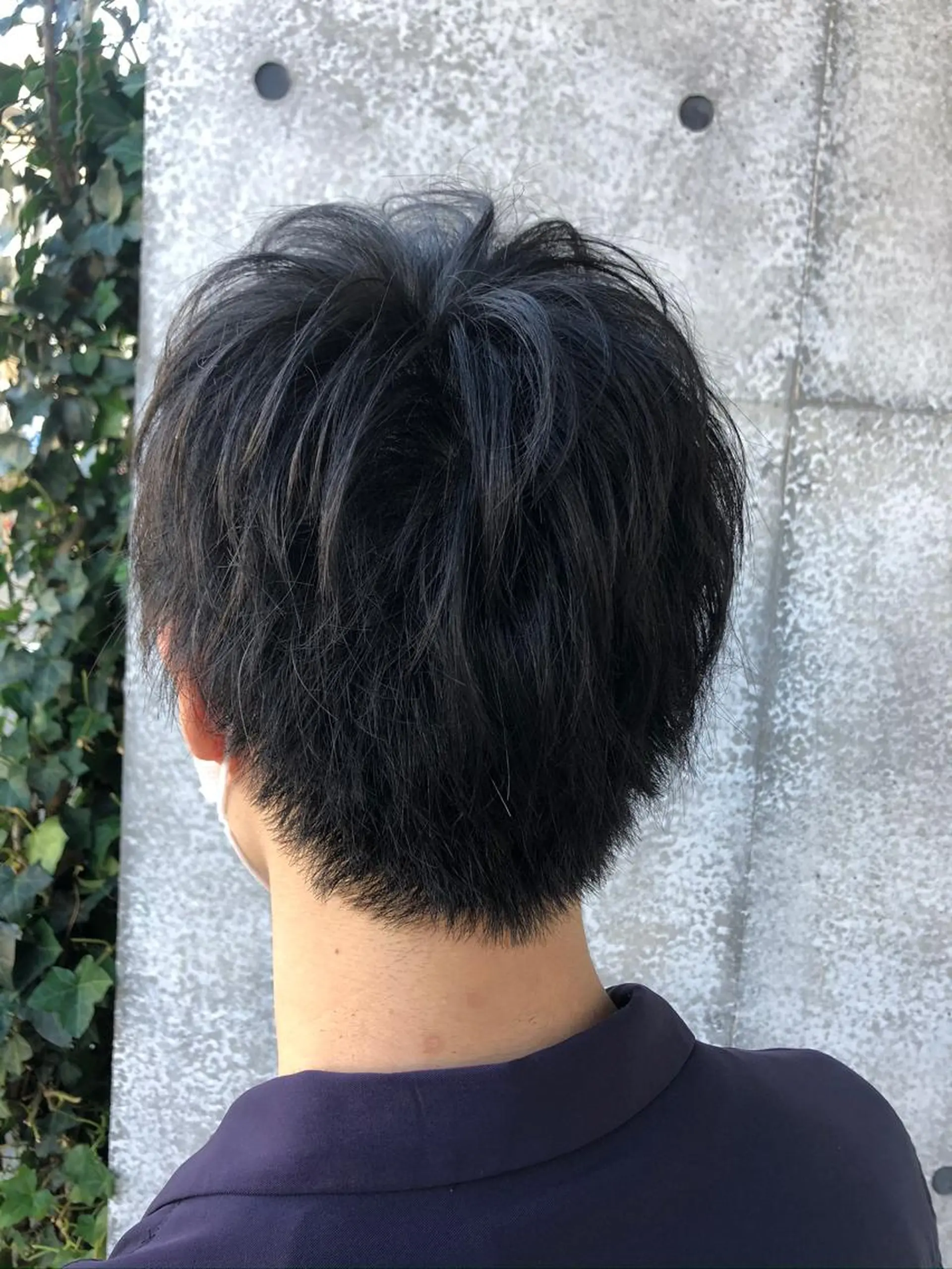 ショート メンズ エクステ／インナー カラー 礒野朱里のヘアスタイル