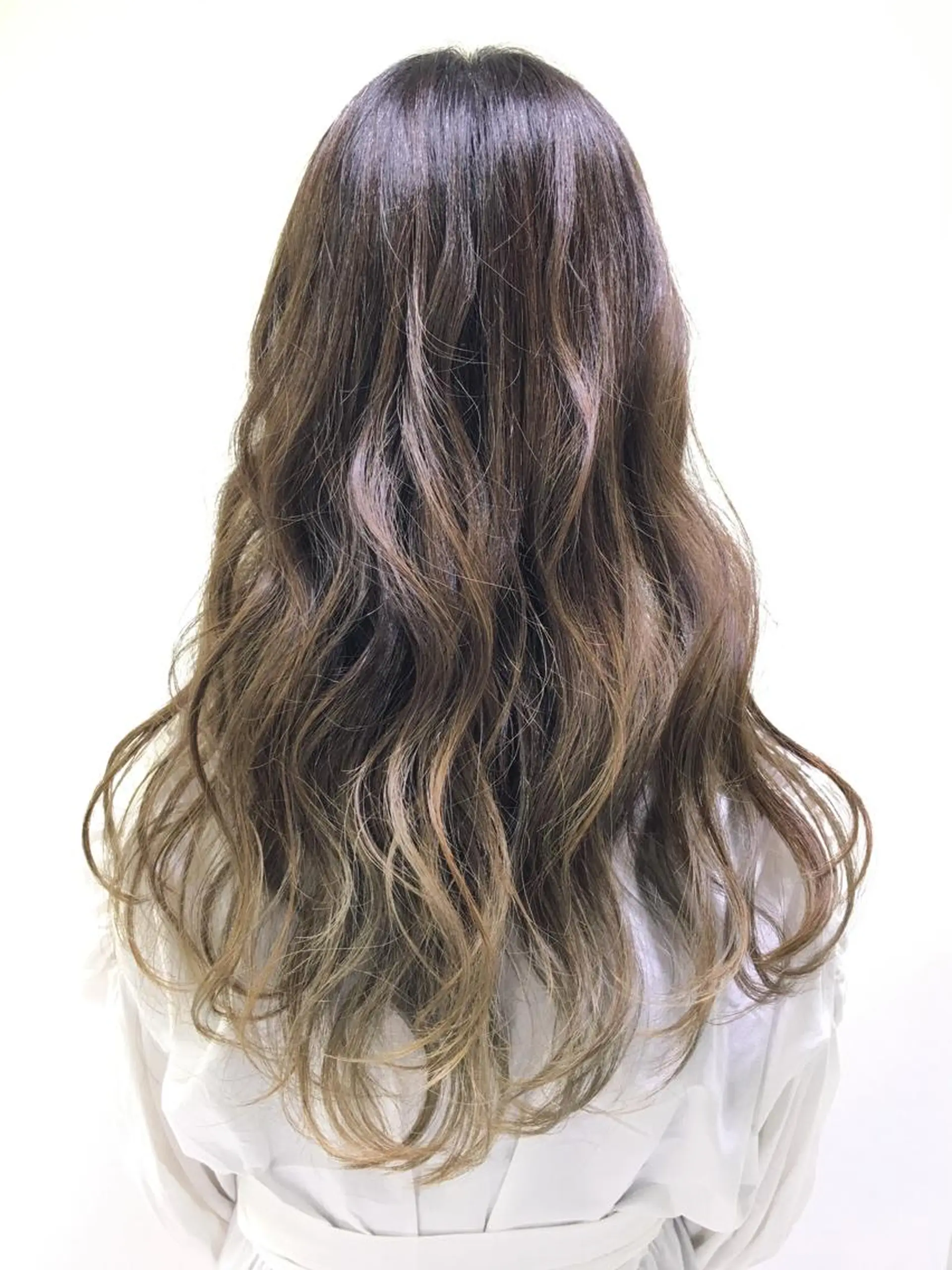 ロング カラー バレイヤージュ レイヤーカット Agu  hair rupia 金沢店所属・金沢美容室/ 艶髪/夜営業/JINのヘアスタイル