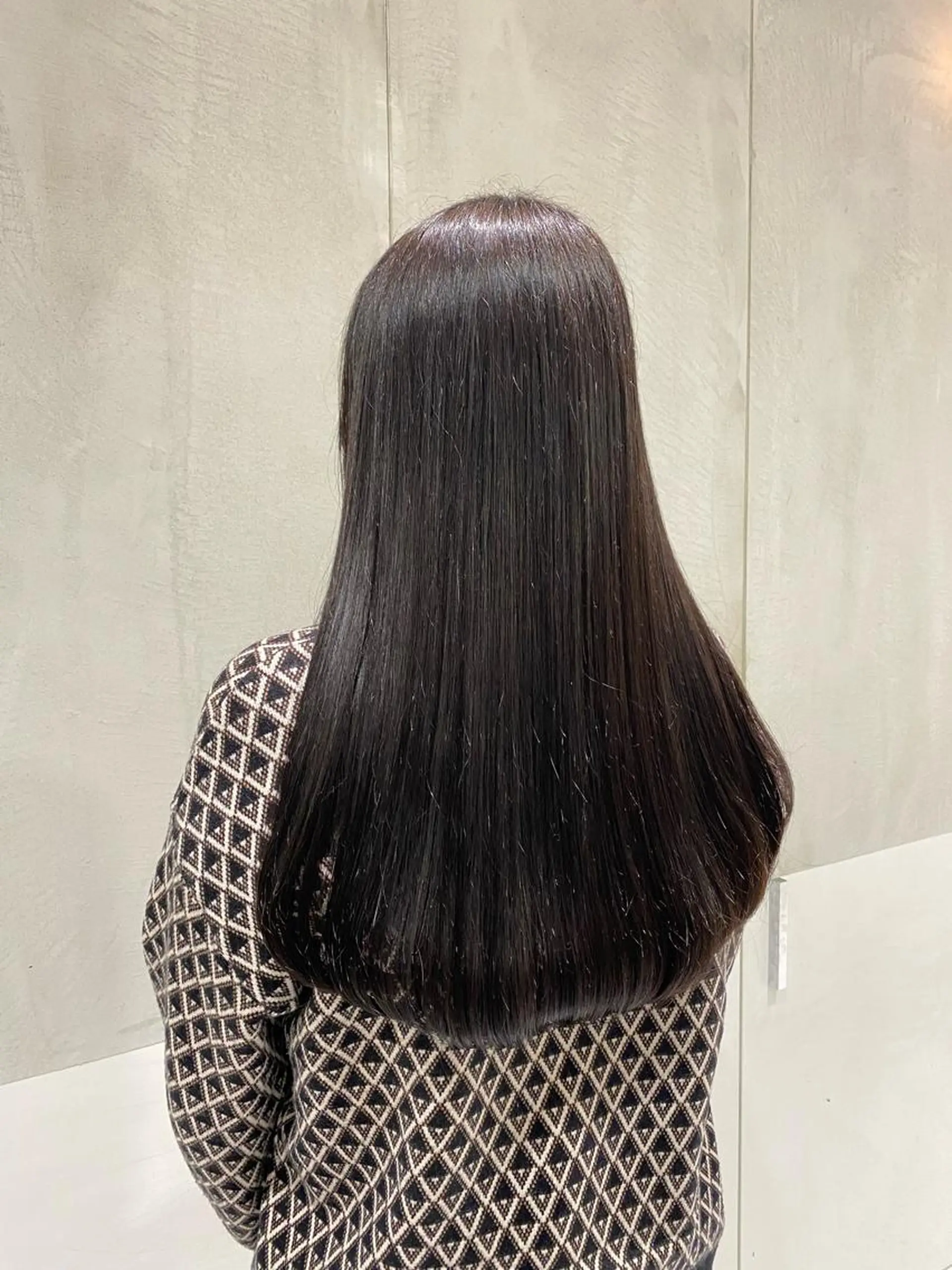 ロング カラー グレージュ ラベンダーカラー ラベンダーグレージュ ラベンダーグレー ヘアカラー 艶感/ナチュラル 🩵amiのヘアスタイル