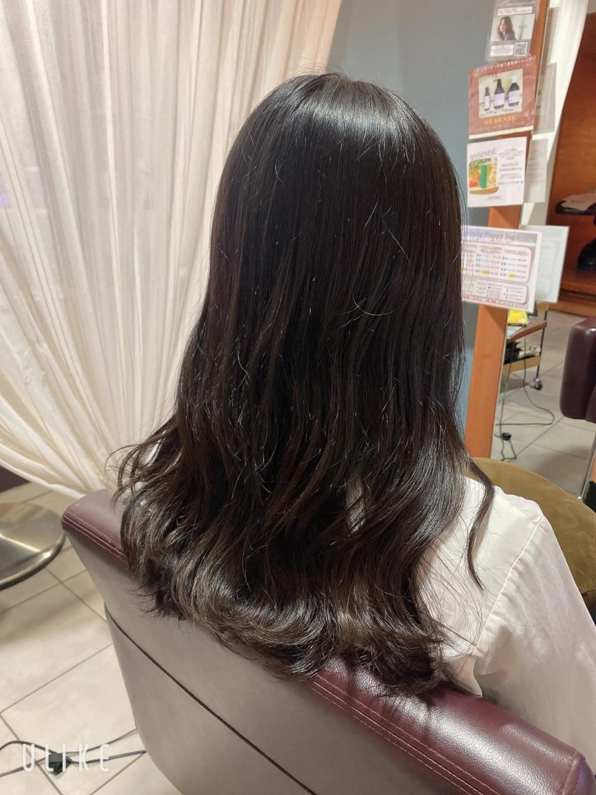カラー inity Esakaのヘアスタイル