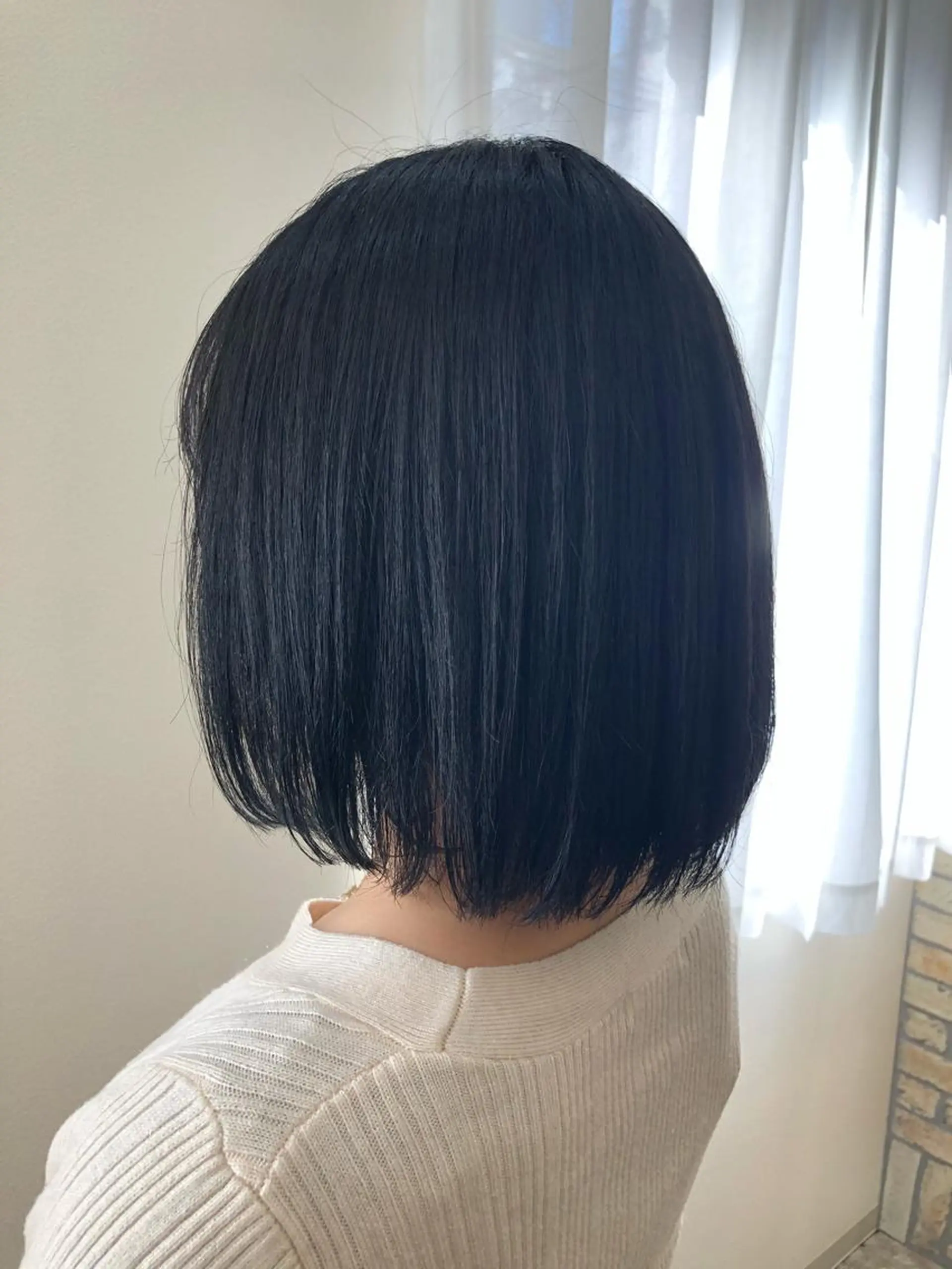 ショート カラー 黒髪 ブルーカラー ブルーブラック イルミナカラー 🫧chinatsu 🫧のヘアスタイル