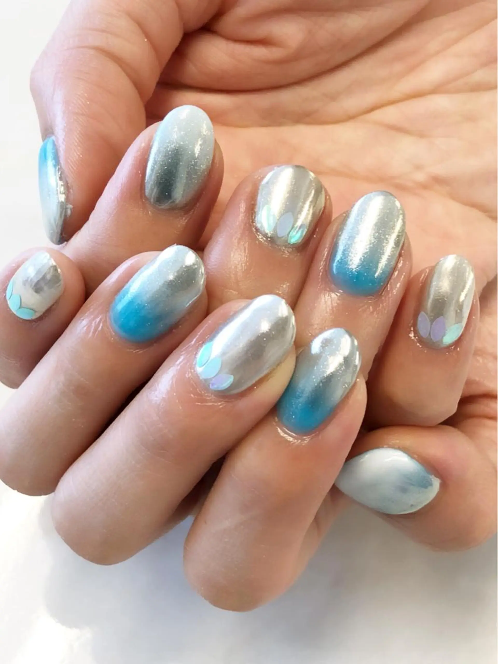 ネイル アートネイル ミラーネイル KIREIE NAILSのネイルデザイン