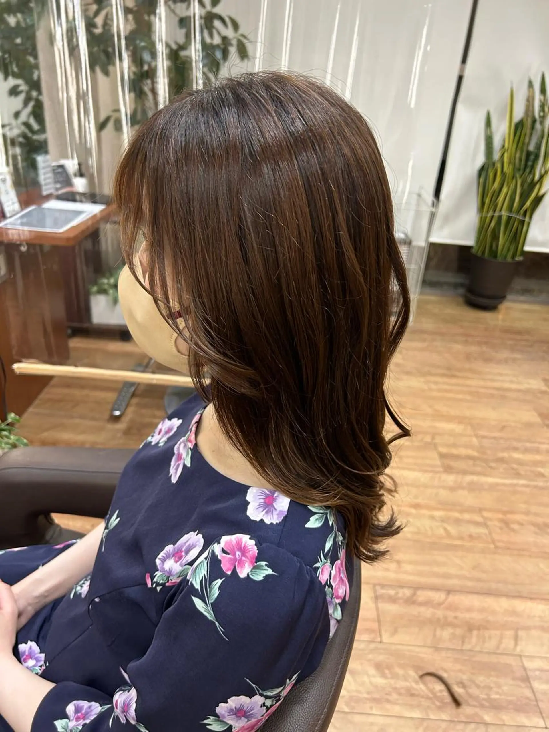 ロング 森田 詩音のヘアスタイル