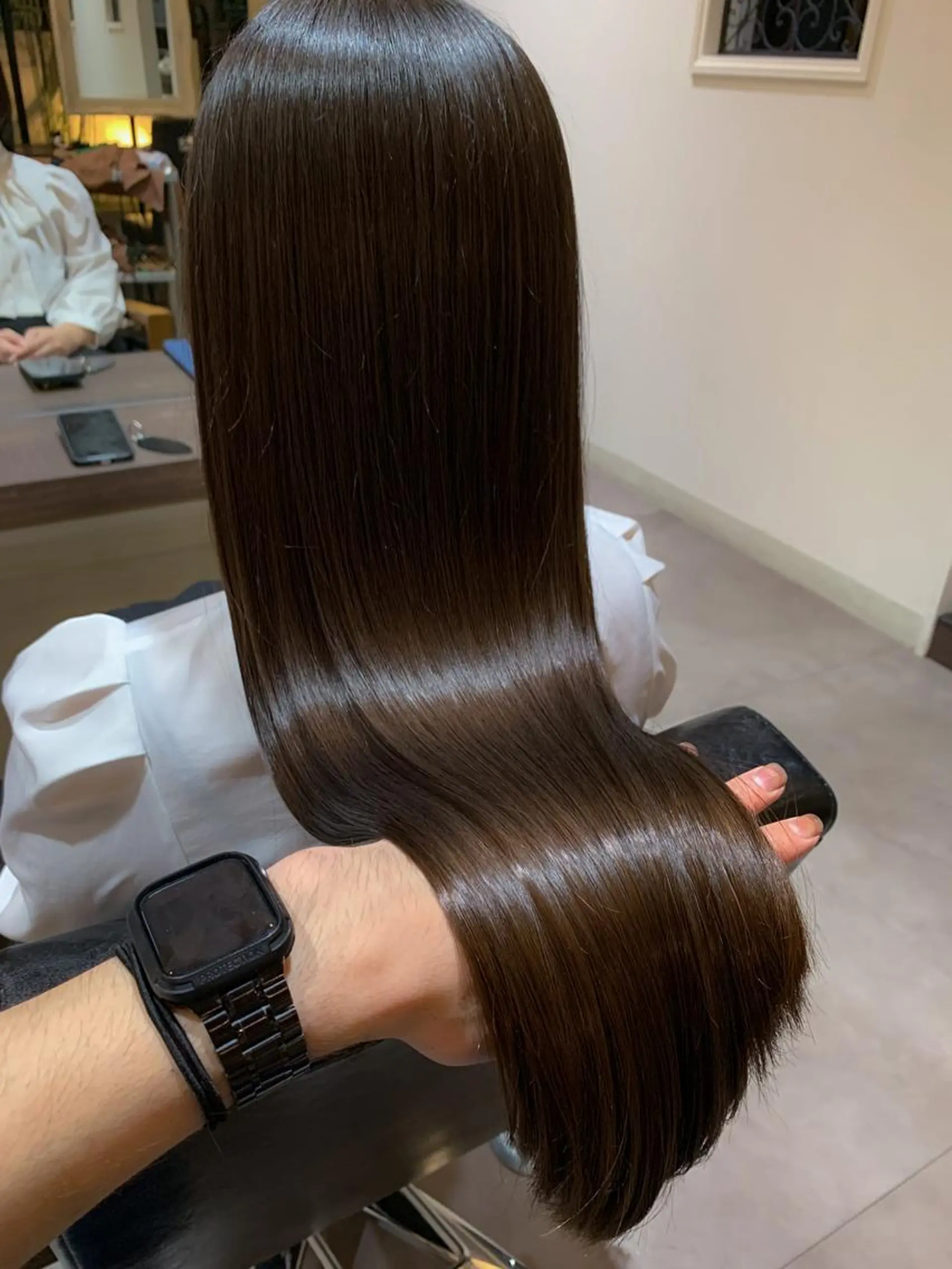 ロング カラー パーマ ブリーチ ケアブリーチ ダブルカラー ハイライトカラー ハイトーンカラー カット 縮毛矯正 トリートメント Uni.所属・地毛風ストレート/ 髪質改善/榎本流行のヘアスタイル