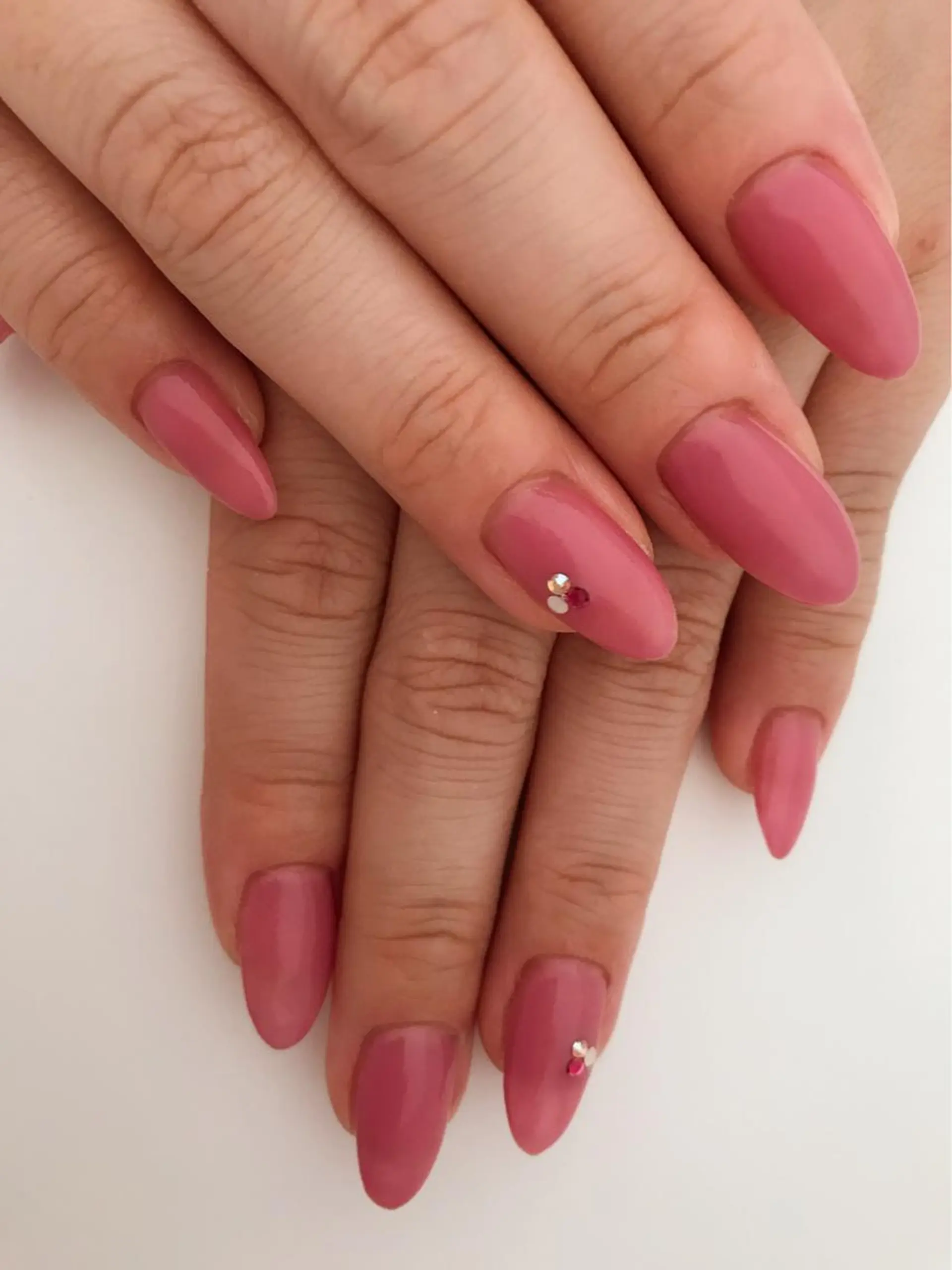 ネイル ワンカラーネイル a yakaのネイルデザイン