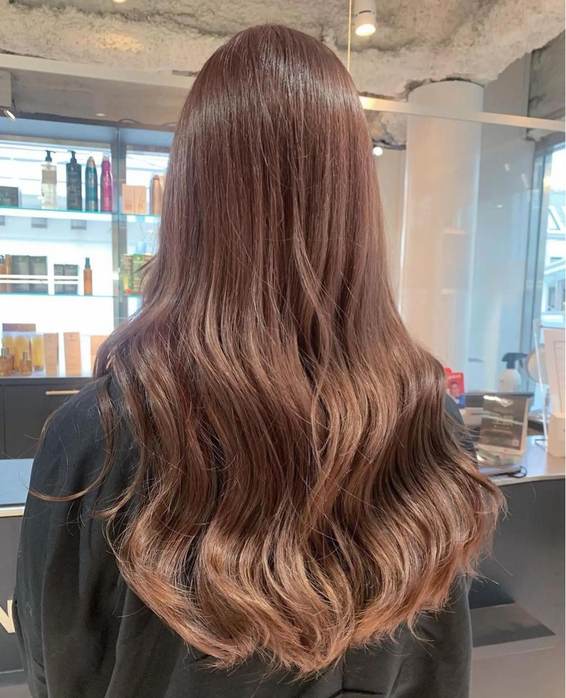 ロング カラー 森田 三琴のヘアスタイル