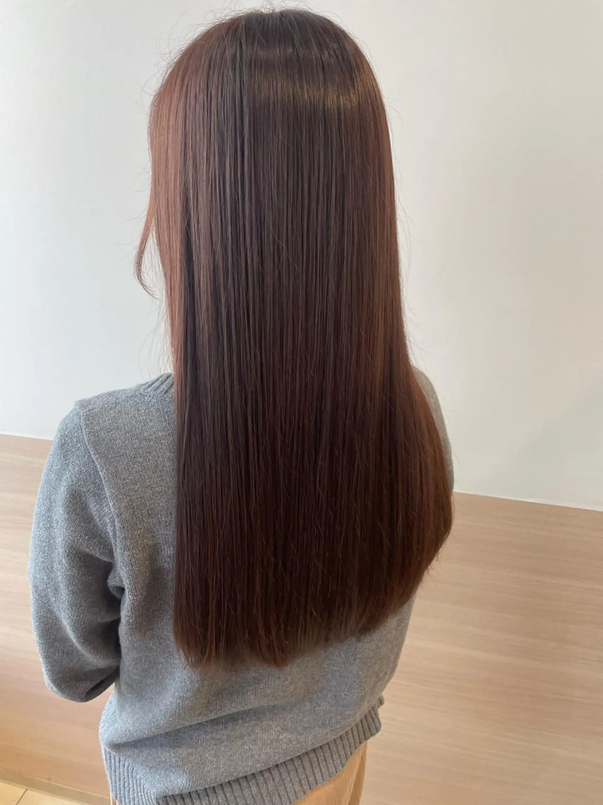 ロング カラー ブラウンカラー ケアカラー ピンクカラー ピンクブラウン ロング カット ヘアカラー GO TODAY SHAiRE SALON所属・天野 瑠真のヘアスタイル