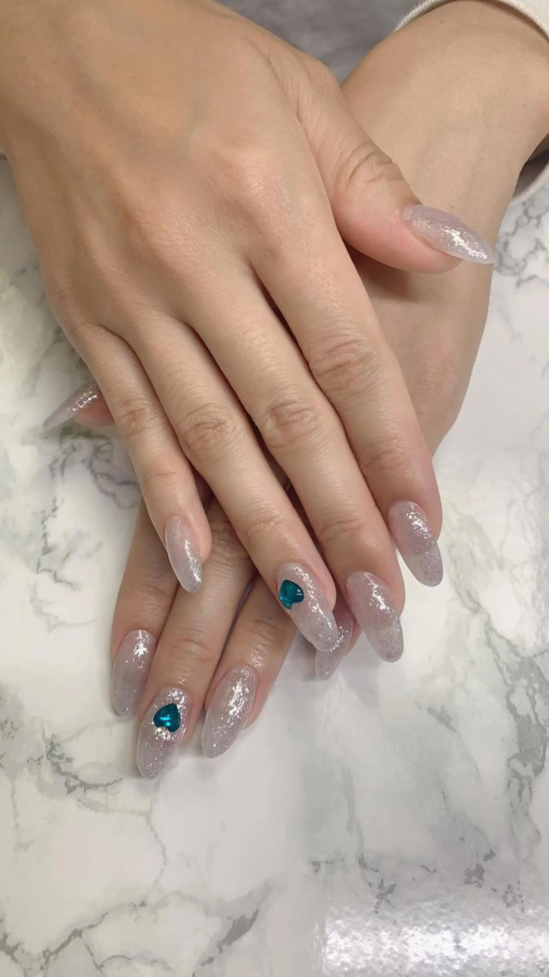 ネイル はな💎ネイル ワンホン、長さ出しのネイルデザイン