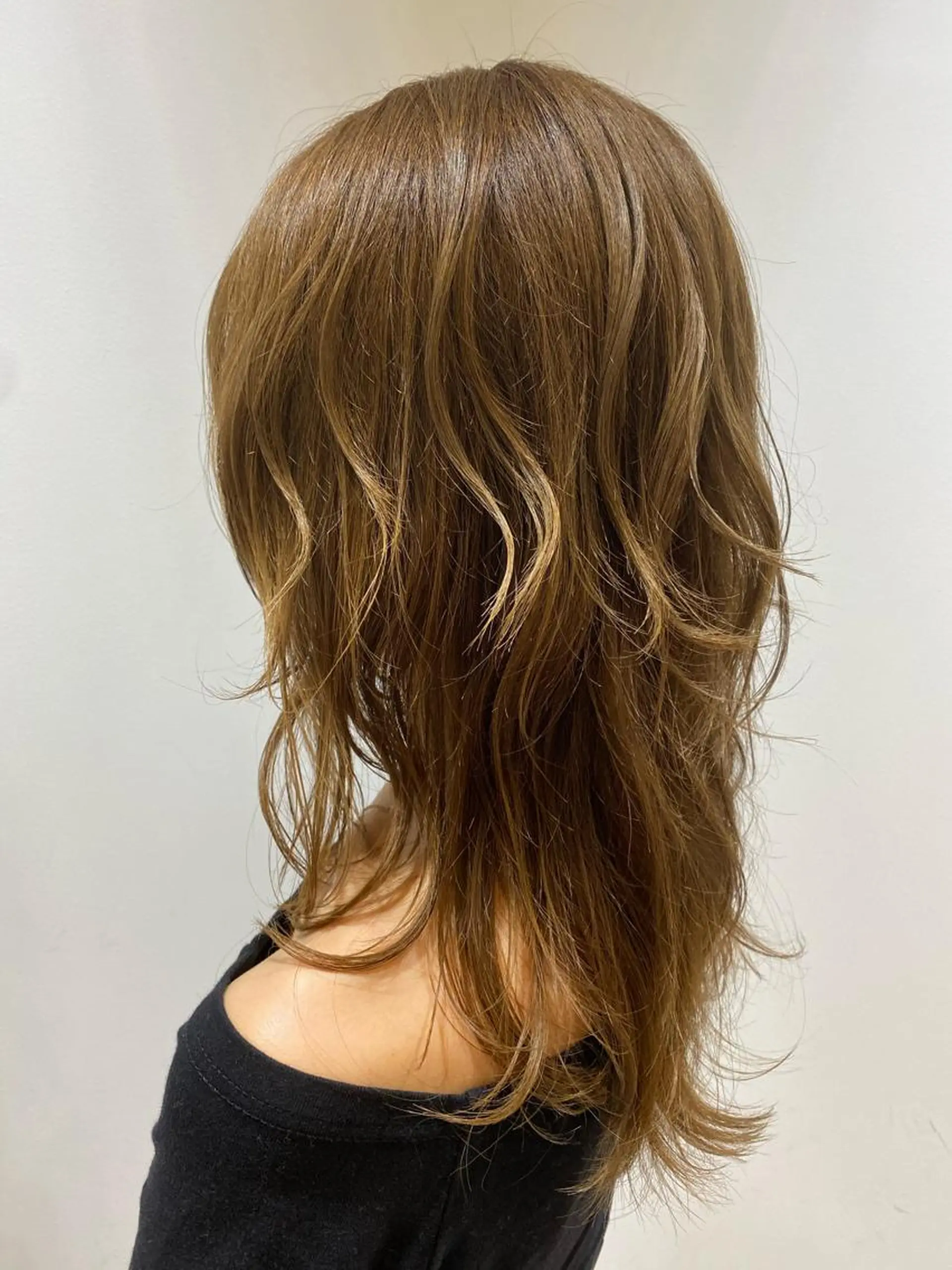 ロング ハイレイヤー レイヤーカット ウルフカット ウルフレイヤー 福元友梨 ディレクター✂️のヘアスタイル