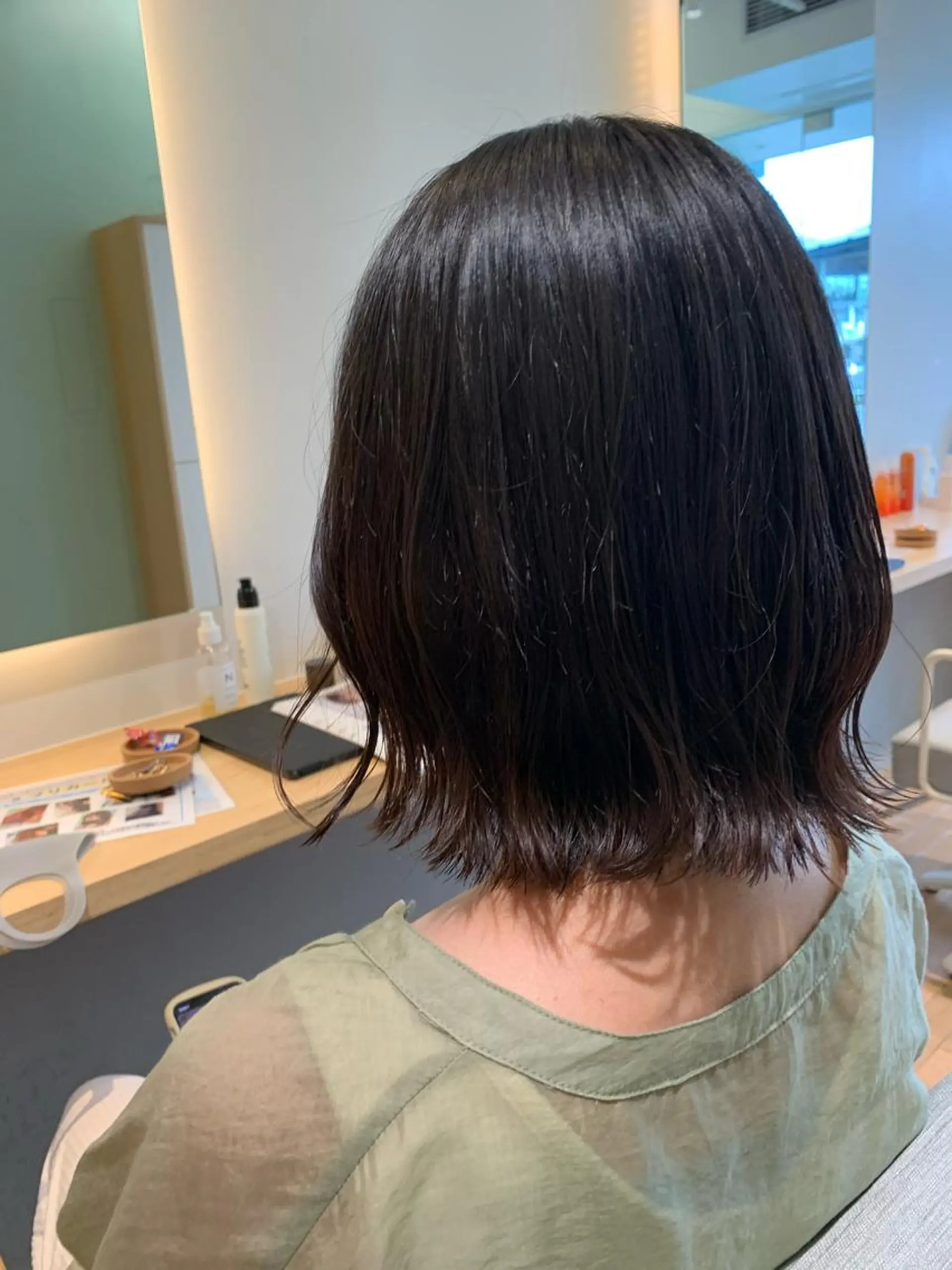 ミディアム 村松 萌のヘアスタイル