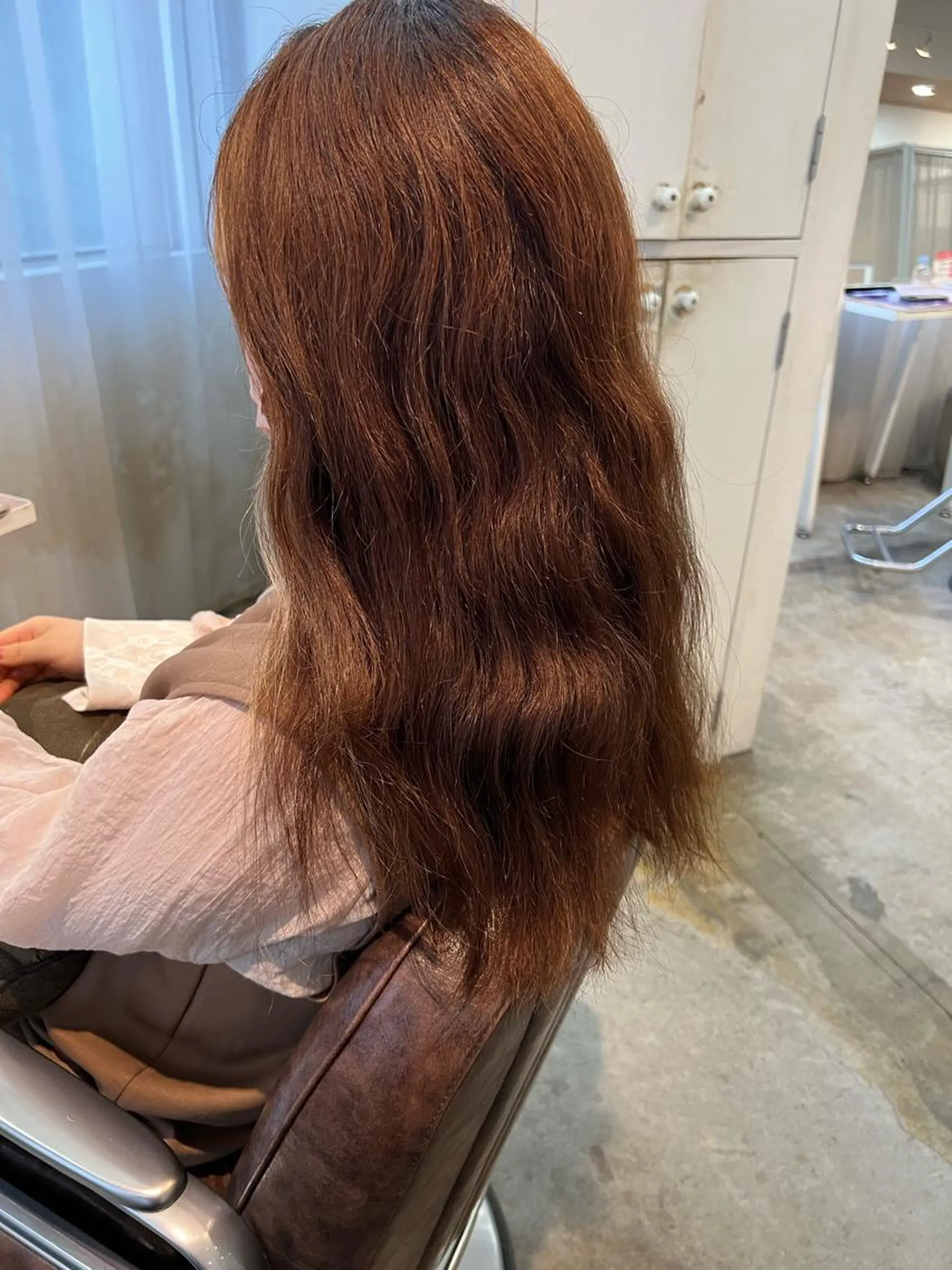 ミディアム 縮毛矯正 タカハシ ハヤトのヘアスタイル