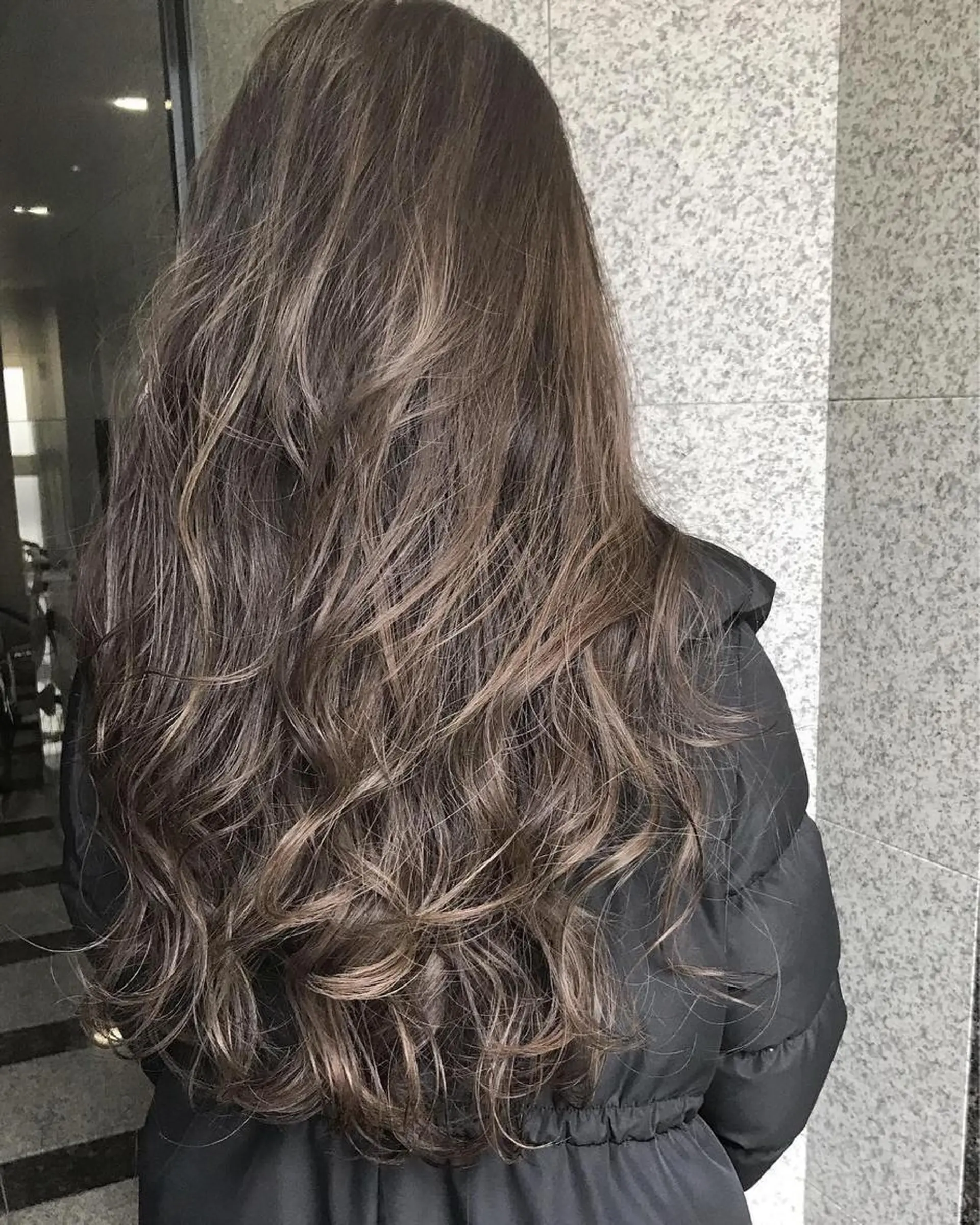 ロング カラー ハイライトカラー 外国人風カラー ハイライト ヘアカラー 八谷 将平のヘアスタイル