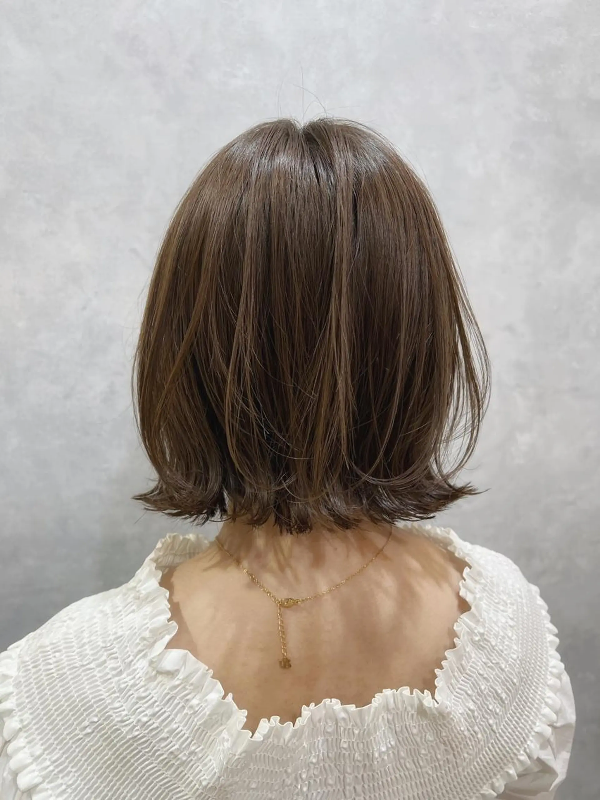 ショート カラー くびれヘア 中村 ひなたのヘアスタイル