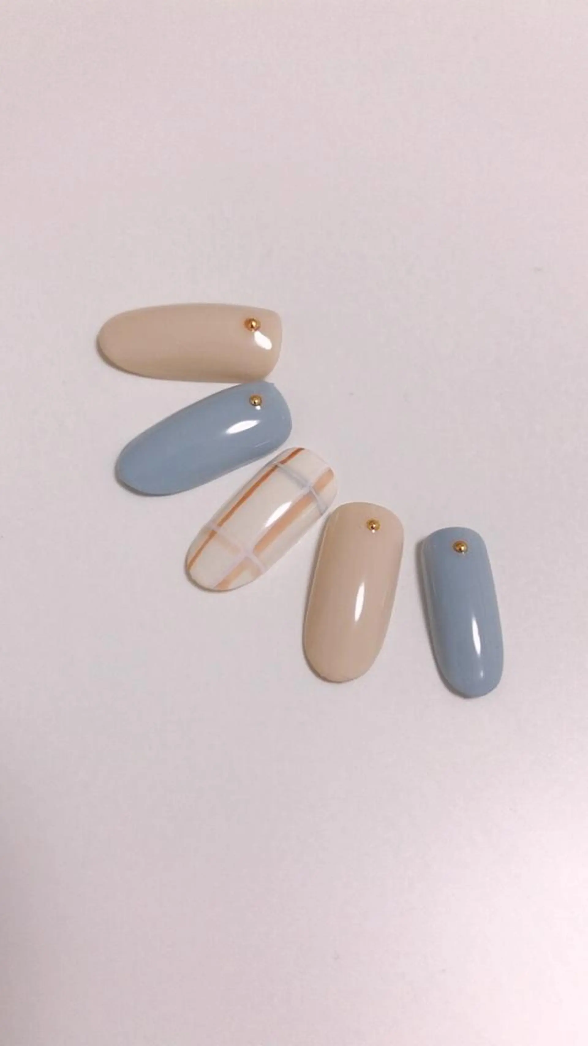 ネイル レイヤーカット 早崎太生のヘアスタイル