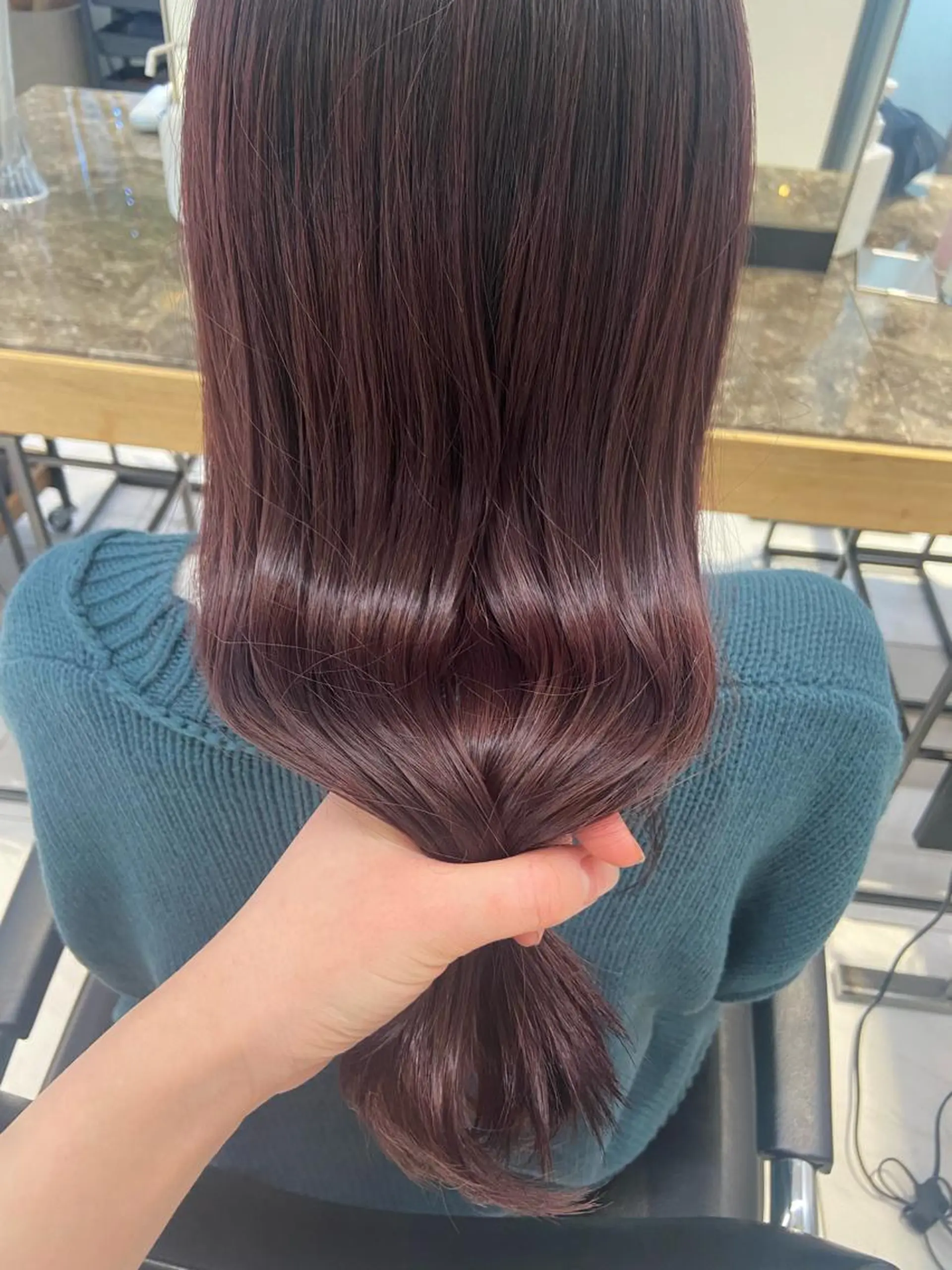 セミロング カラー ブリーチ ピンクカラー apollo  yokohama 横浜店所属・APOLLO♡ ＭＩＯのヘアスタイル