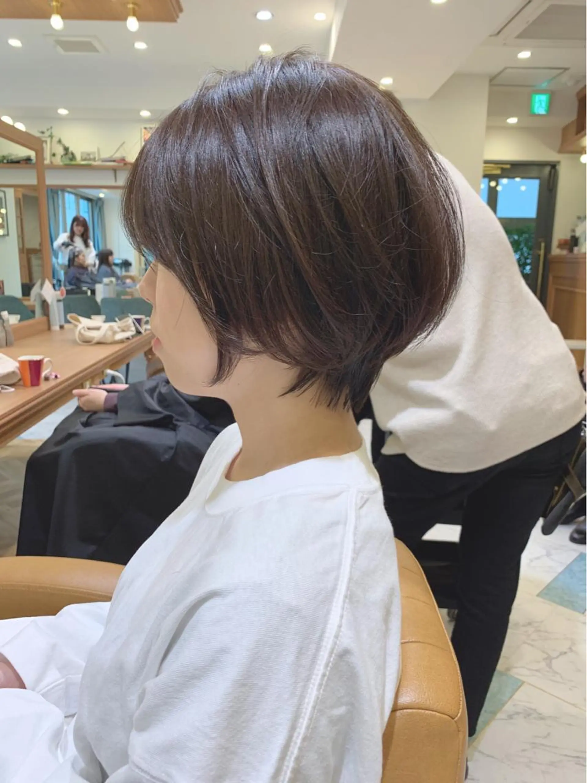 ショート 丸みショート ショートヘア Lond enikaのヘアスタイル