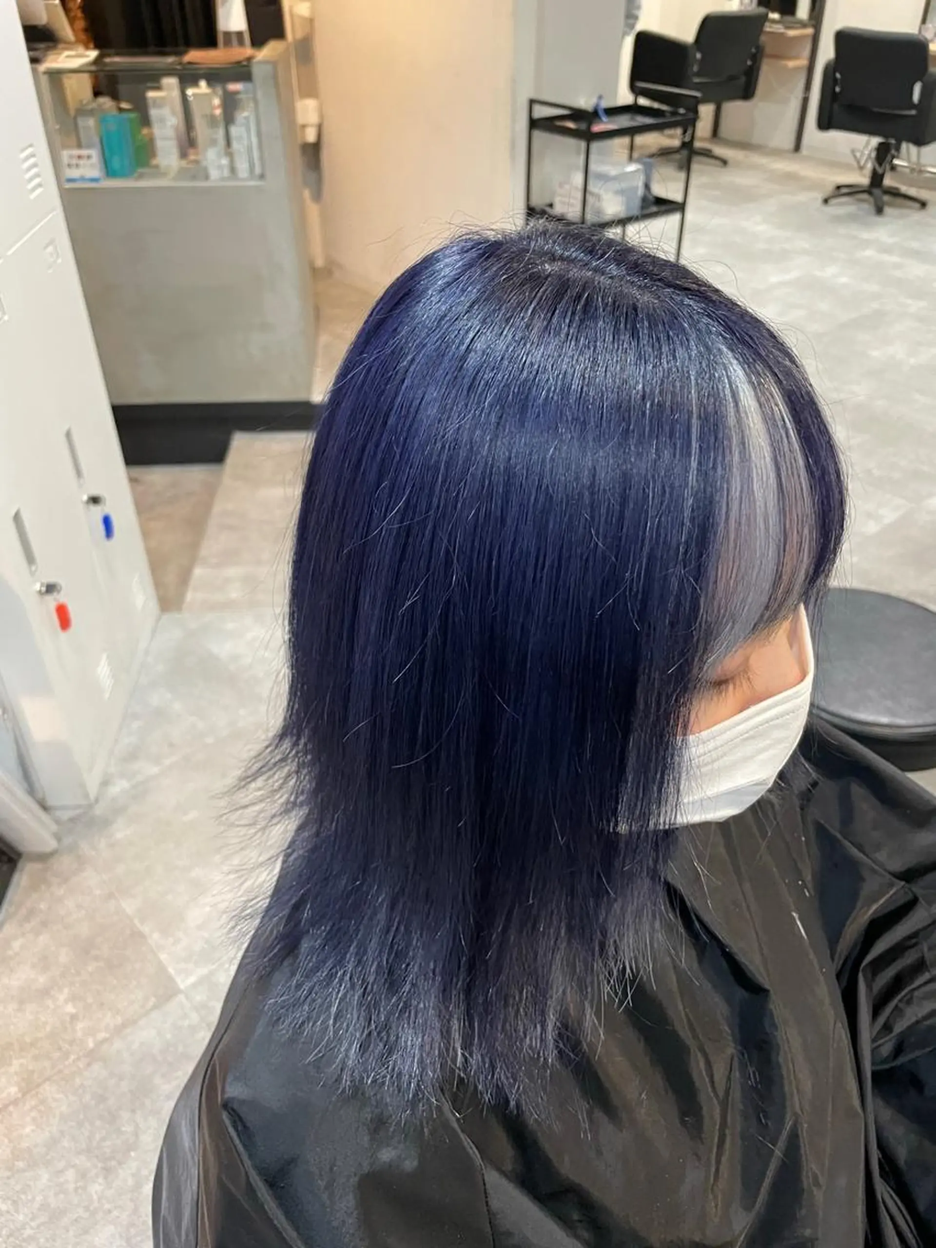 ミディアム カラー ブリーチ インナーカラー 難波ブリーチカラー 伊藤洋輝のヘアスタイル