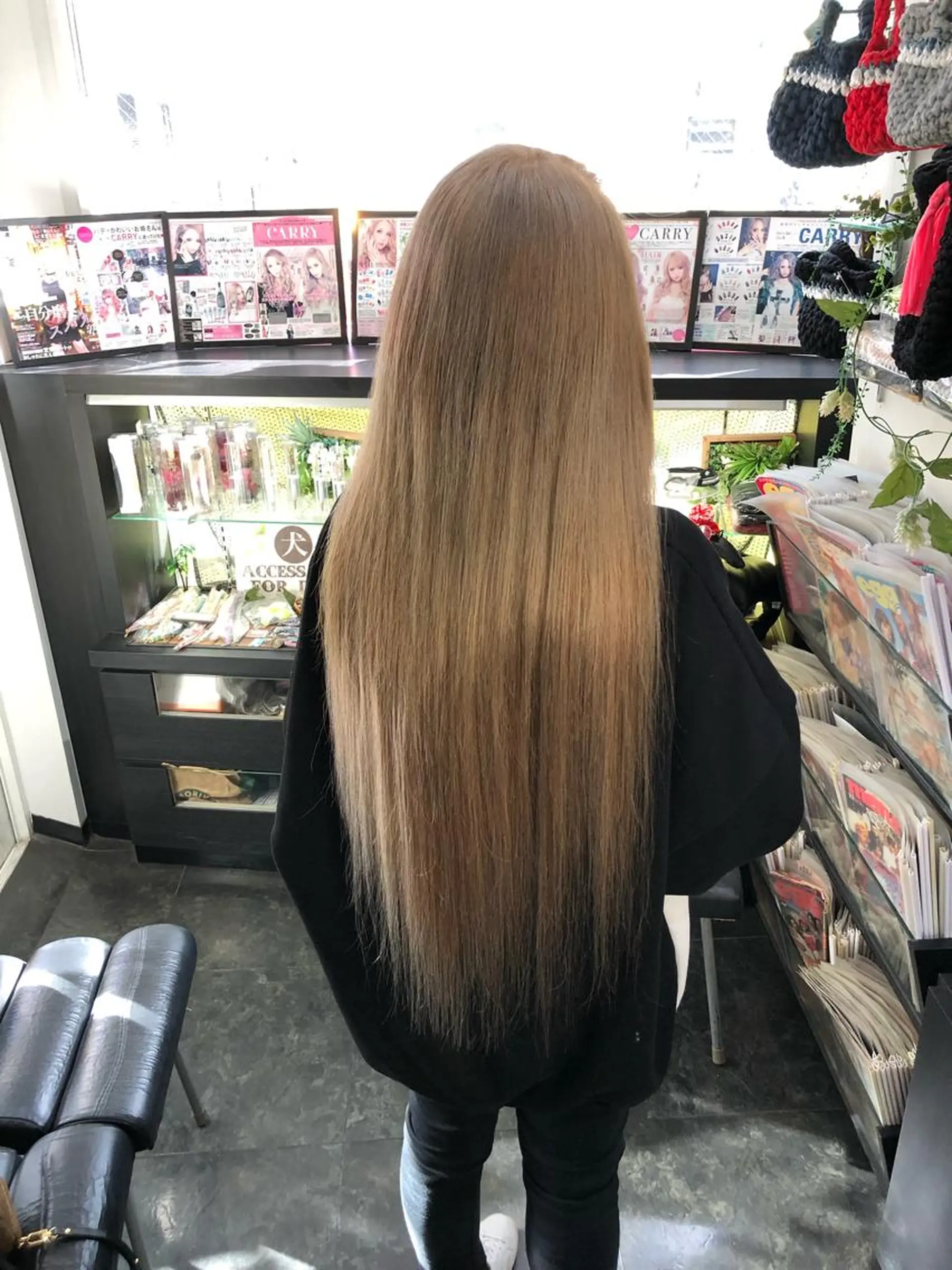 ロング 韓国カラー/エクステ carryのヘアスタイル