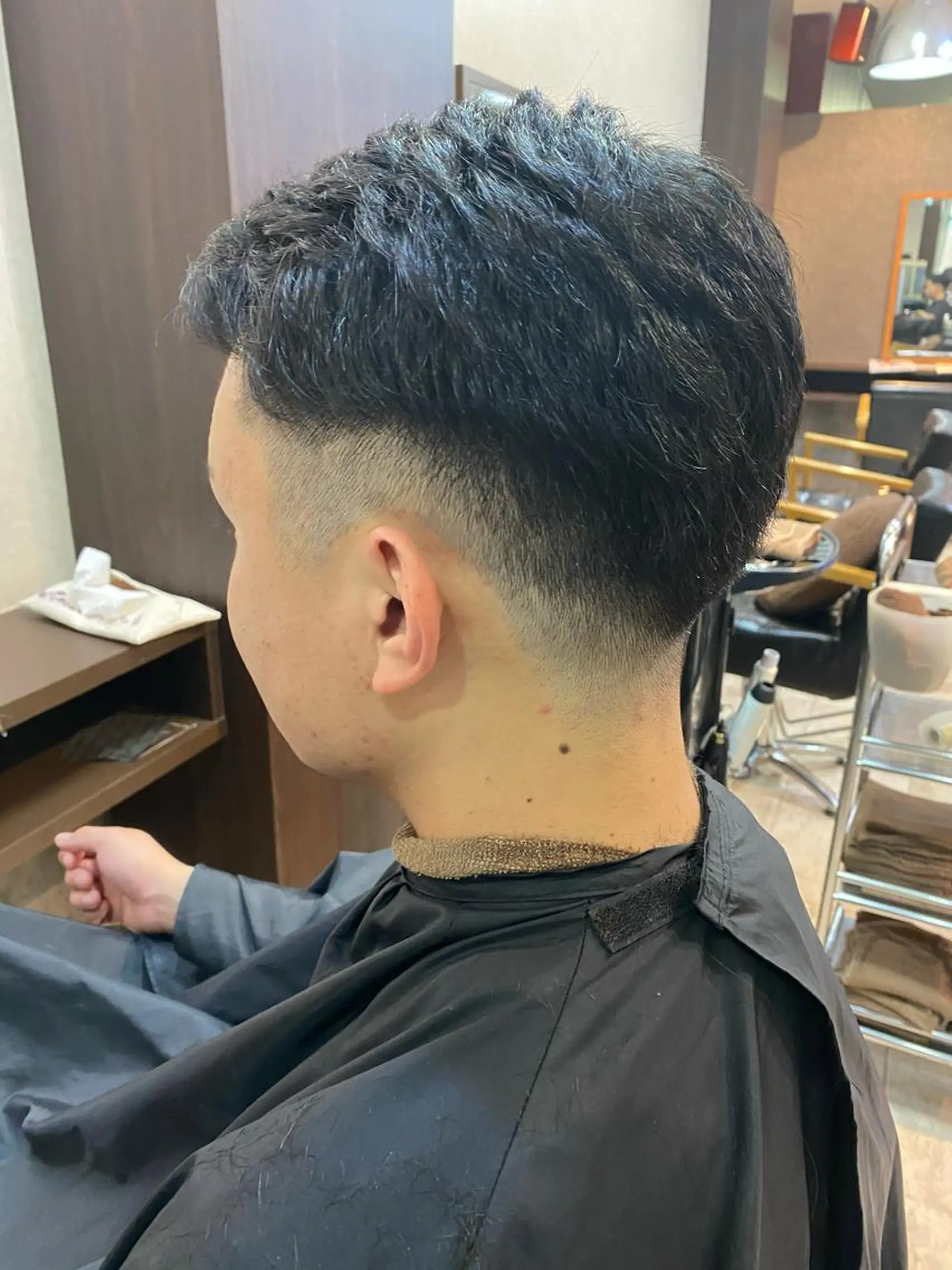 ショート メンズ フェードカット カット パーマ指名1位✨ 針尾　完のヘアスタイル