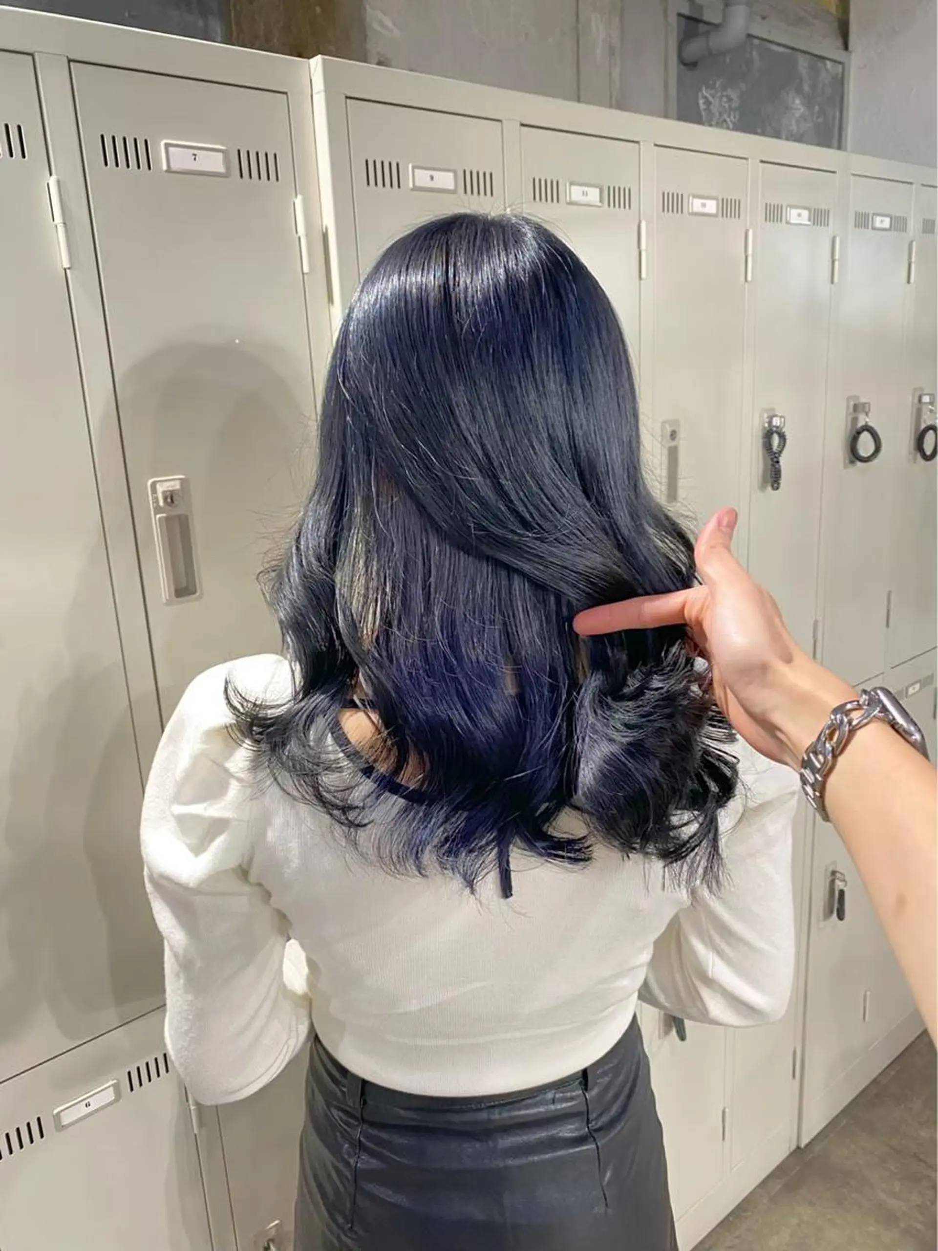 ミディアム カット ヘアカラー トリートメント ヘアセット 艶カラー の達人のヘアスタイル