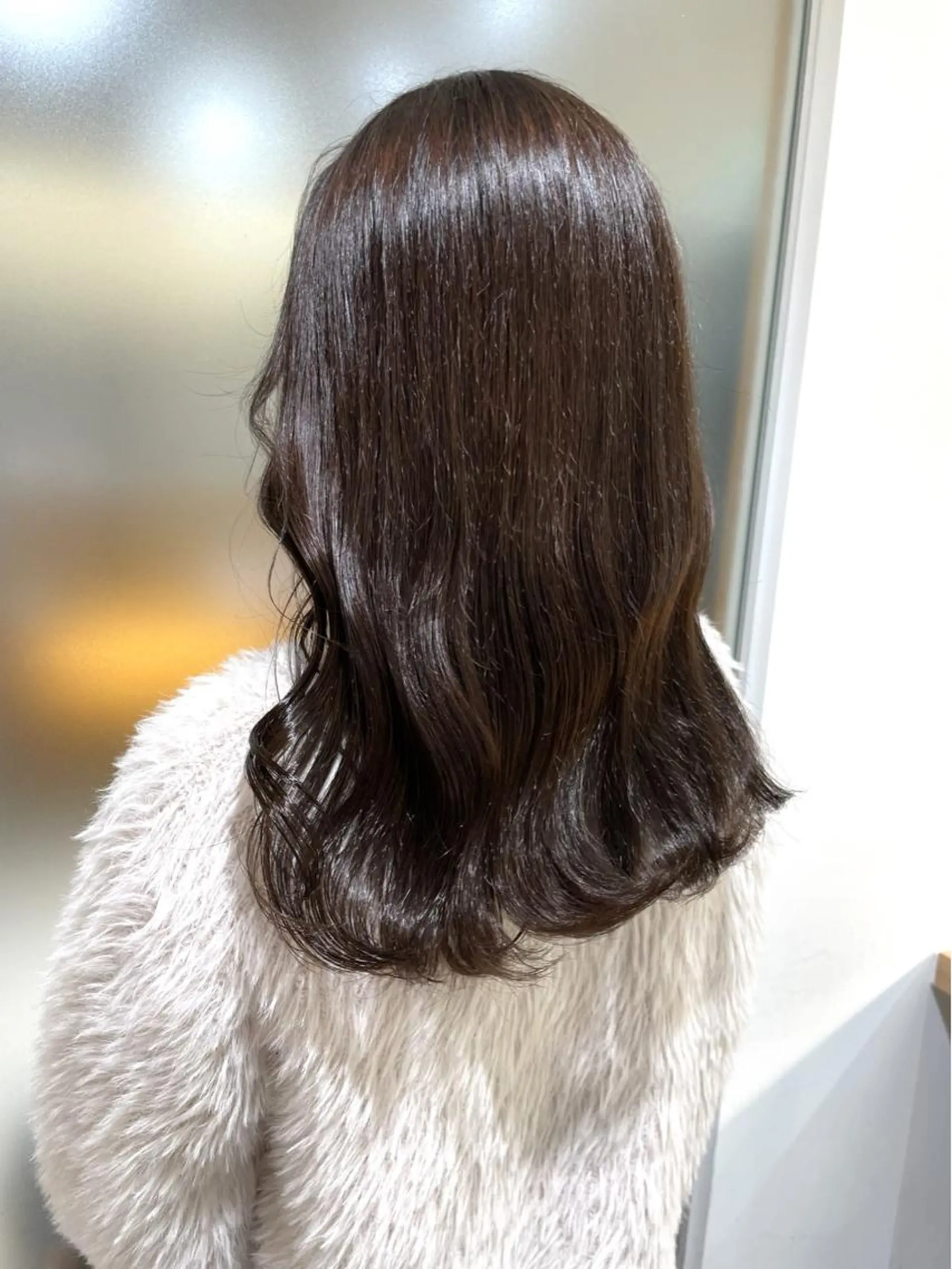 セミロング カラー ヘアカラー 佐藤 梨里花 ❤︎のヘアスタイル