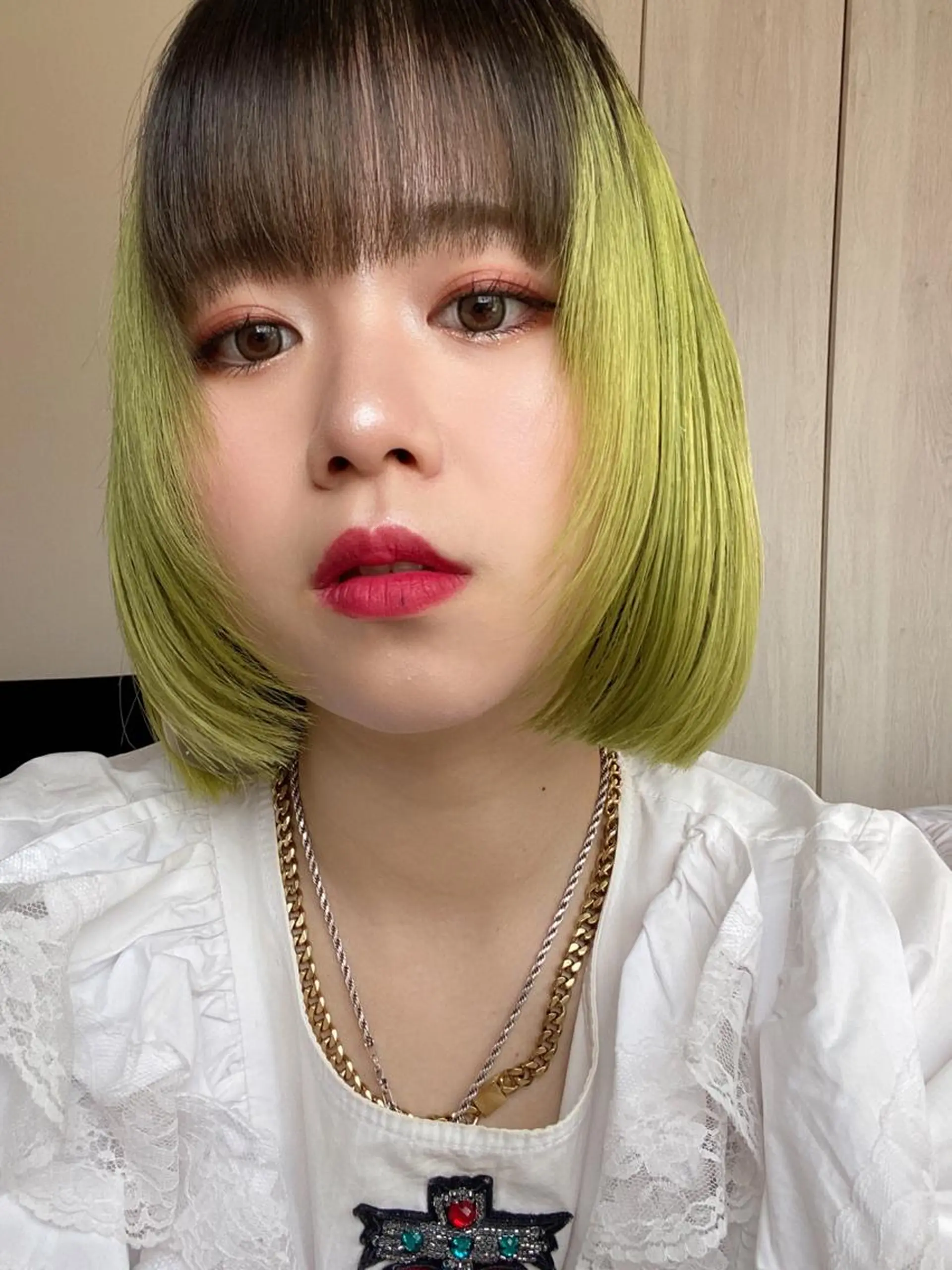 ミディアム カラー 🌻名古屋🌻 🫧ハイトーン🫧のヘアスタイル