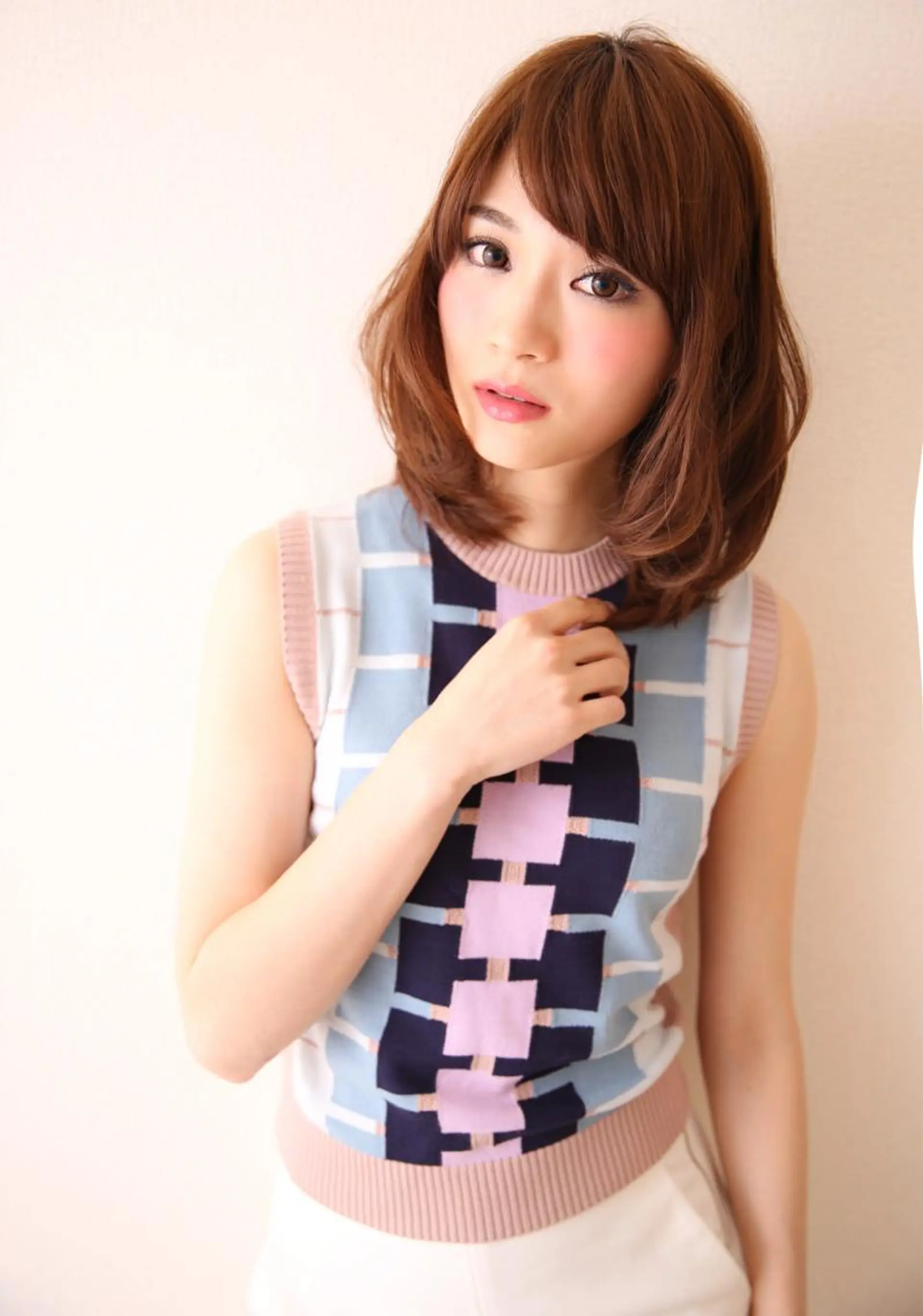 ミディアム セミロング ヘアーリゾートノーブル所属・長谷川 美怜のヘアスタイル