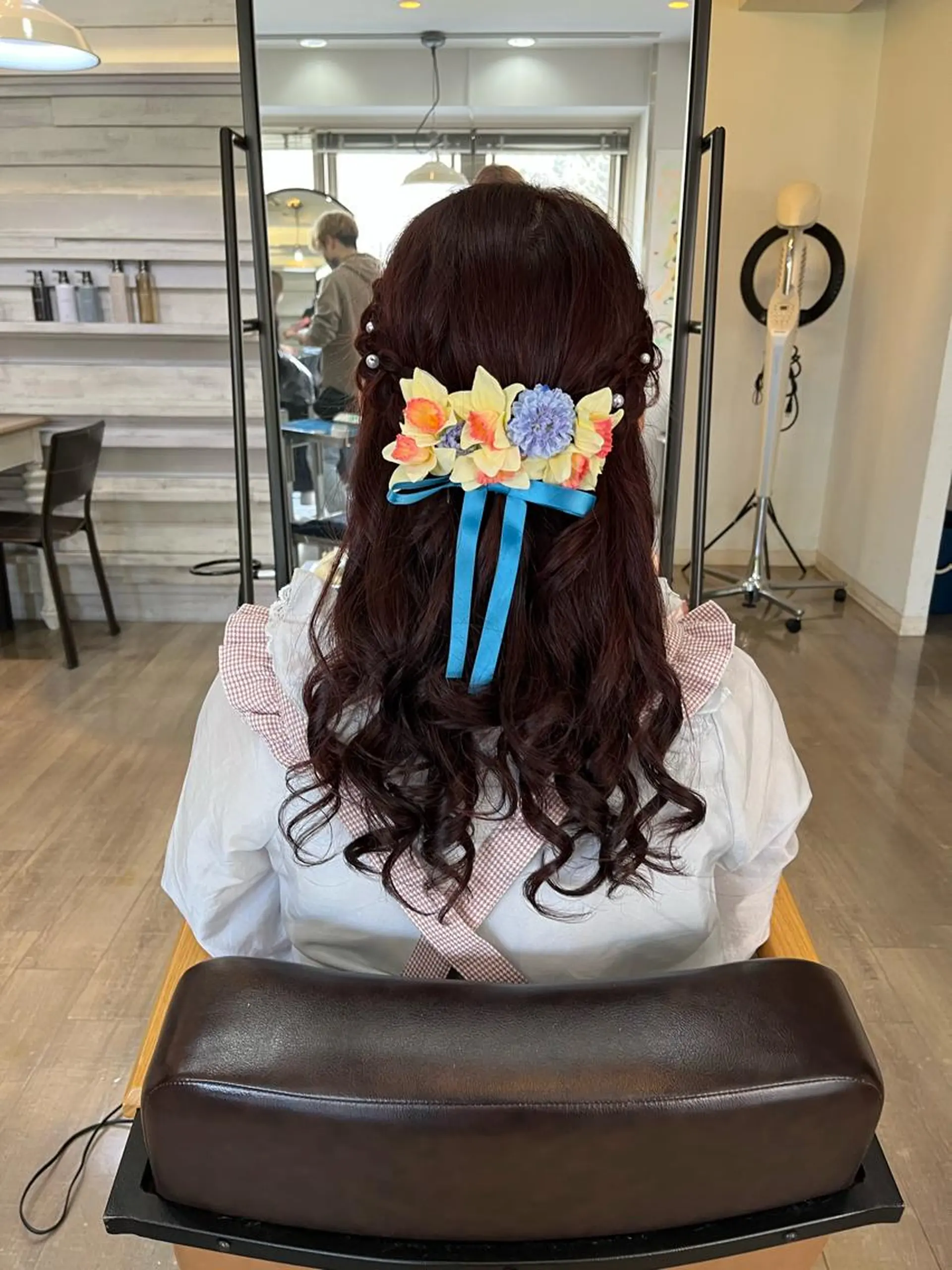 ミディアム ELEN 新百合ヶ丘のヘアスタイル