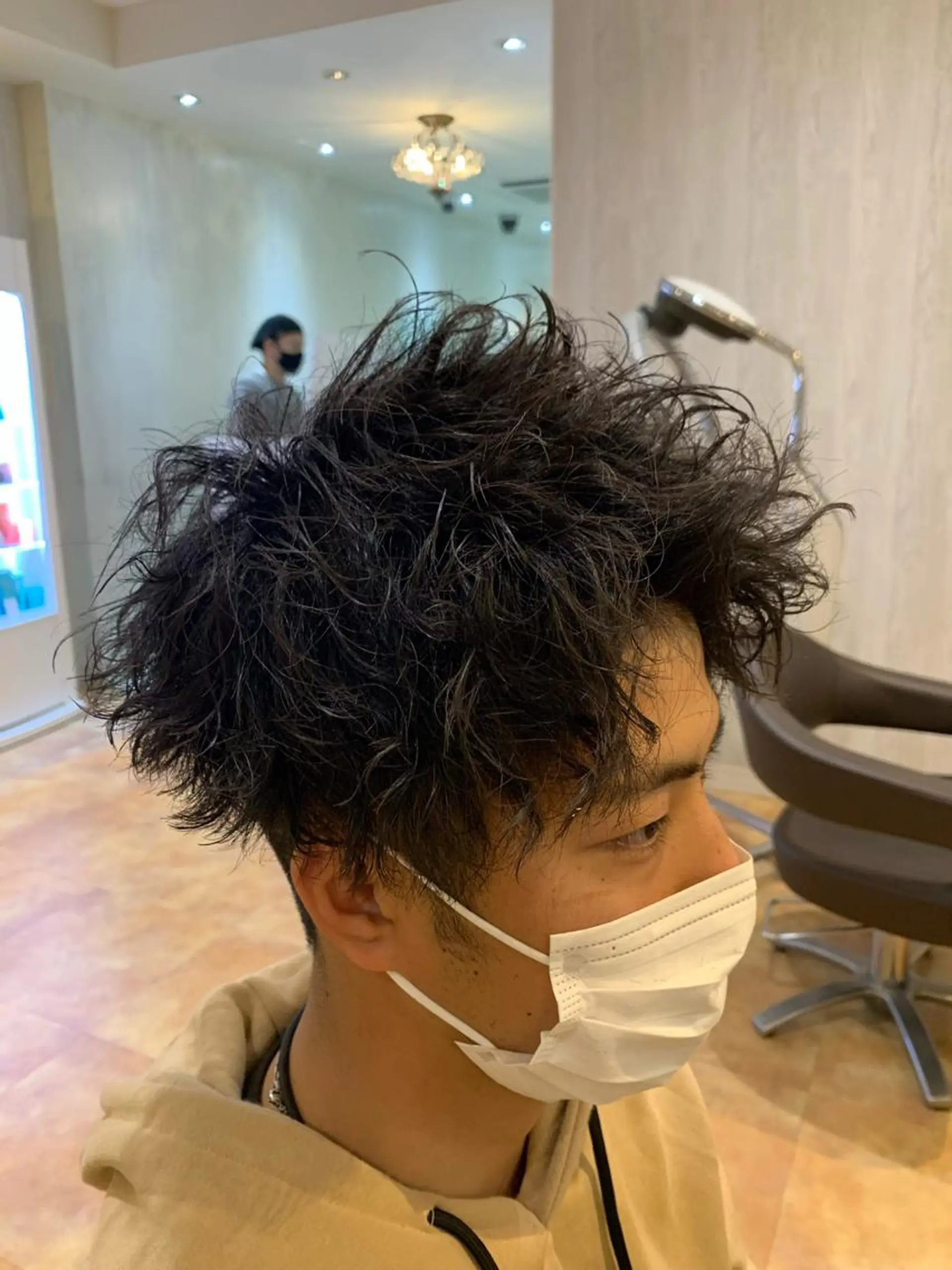 ショート パーマ メンズ 刈り上げ ショートヘア カット パーマ トリートメント 🔥Mackey🔥 メンズ特化型美容師のヘアスタイル