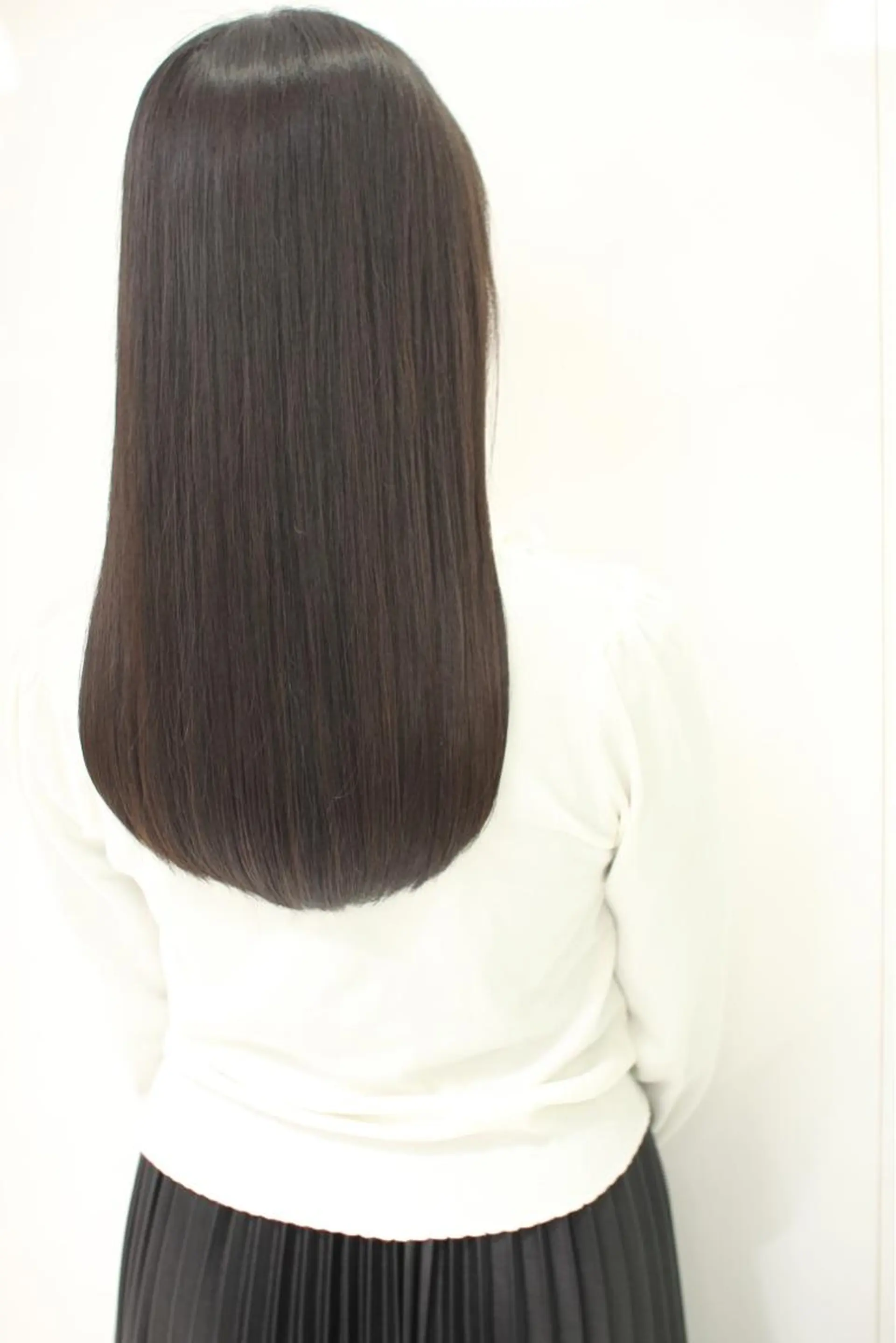 セミロング 髪質改善 トリートメント due(ドゥーエ）所属・onishi yoshinaoのヘアスタイル