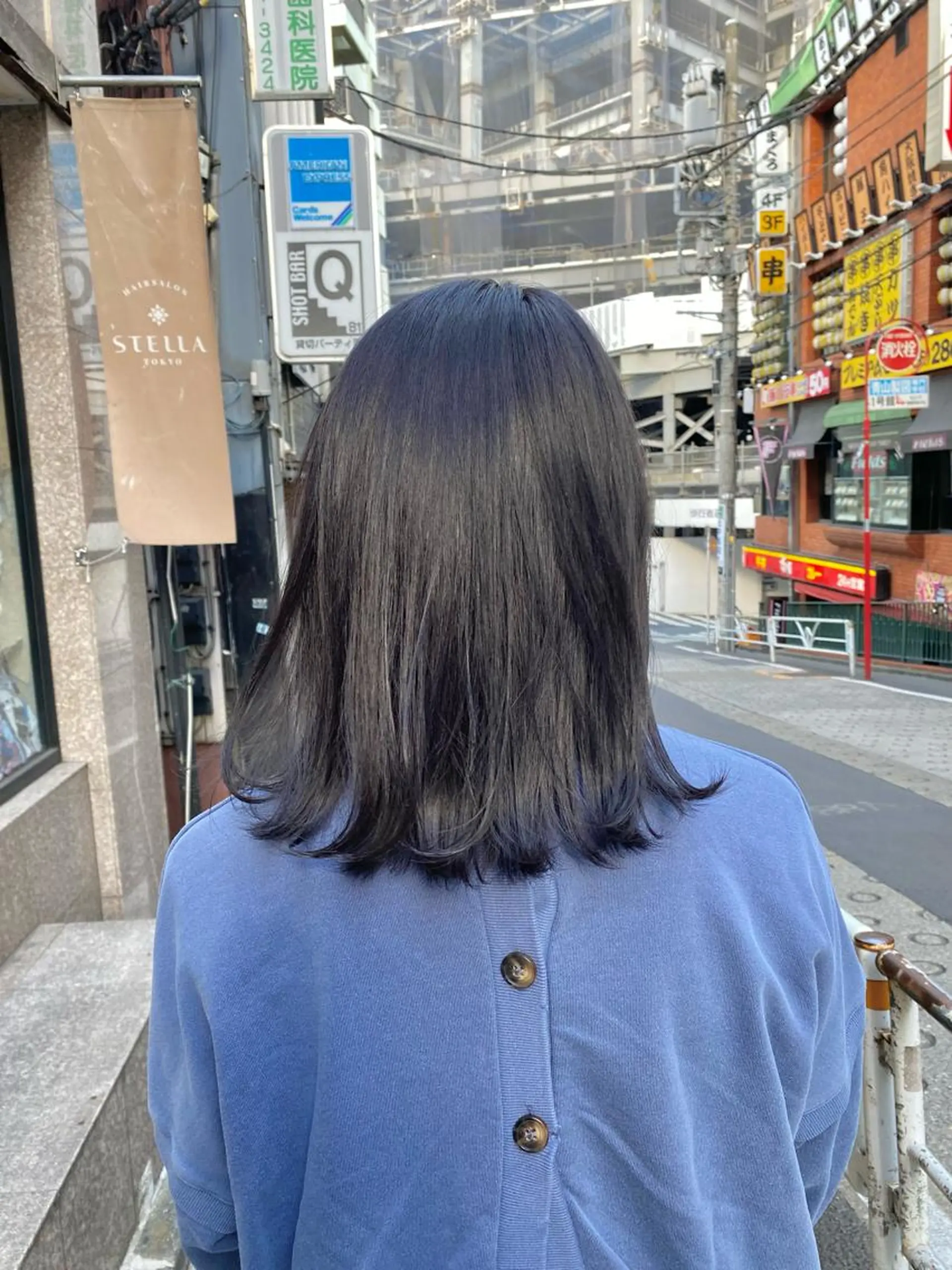 ミディアム カラー ブルーカラー ブルージュ ラベンダーカラー 韓国風ヘア カット ヘアカラー トリートメント ボブ/縮毛矯正/ レイヤー/塚田のヘアスタイル