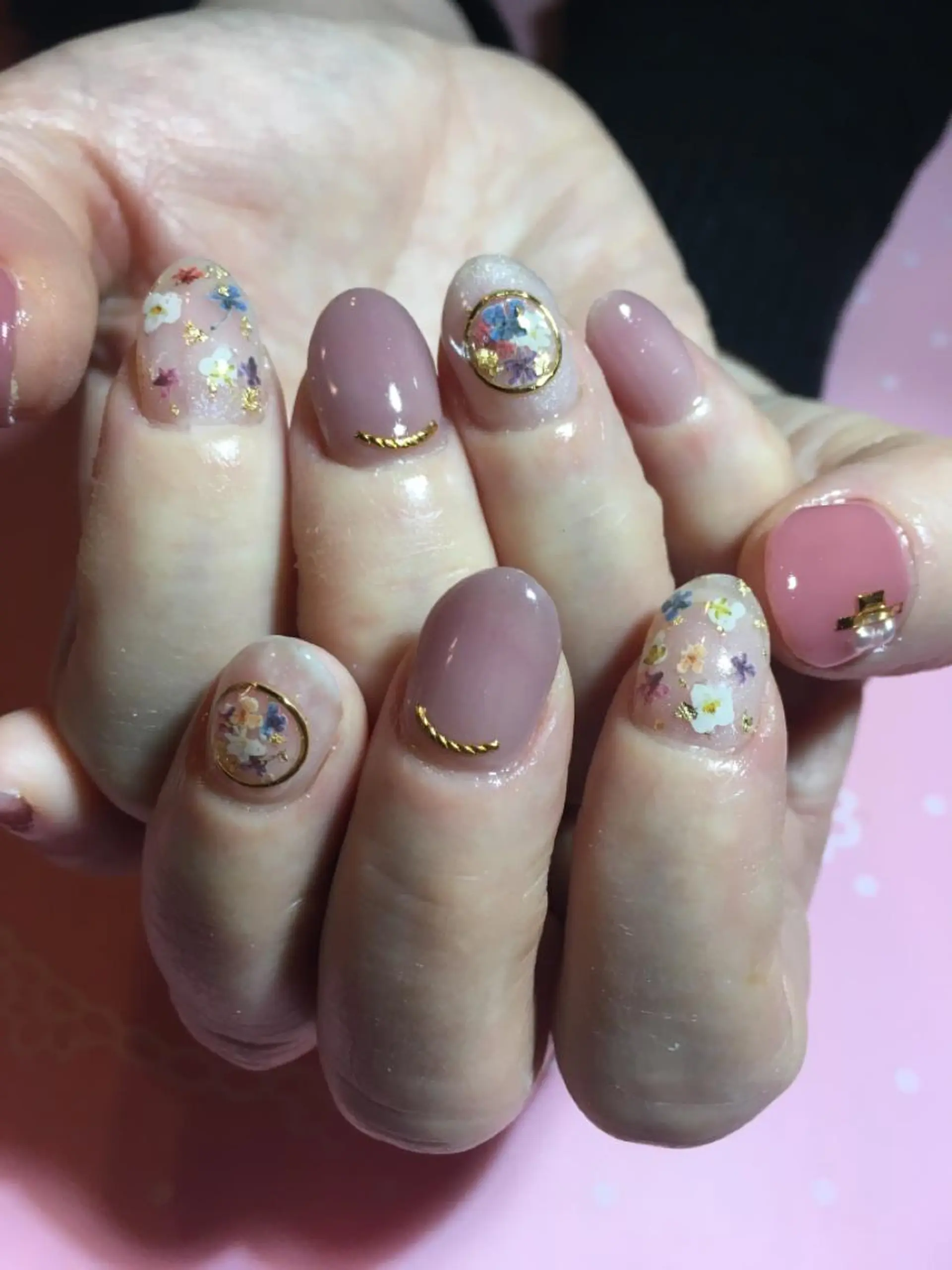 ネイル 古川 里美のネイルデザイン