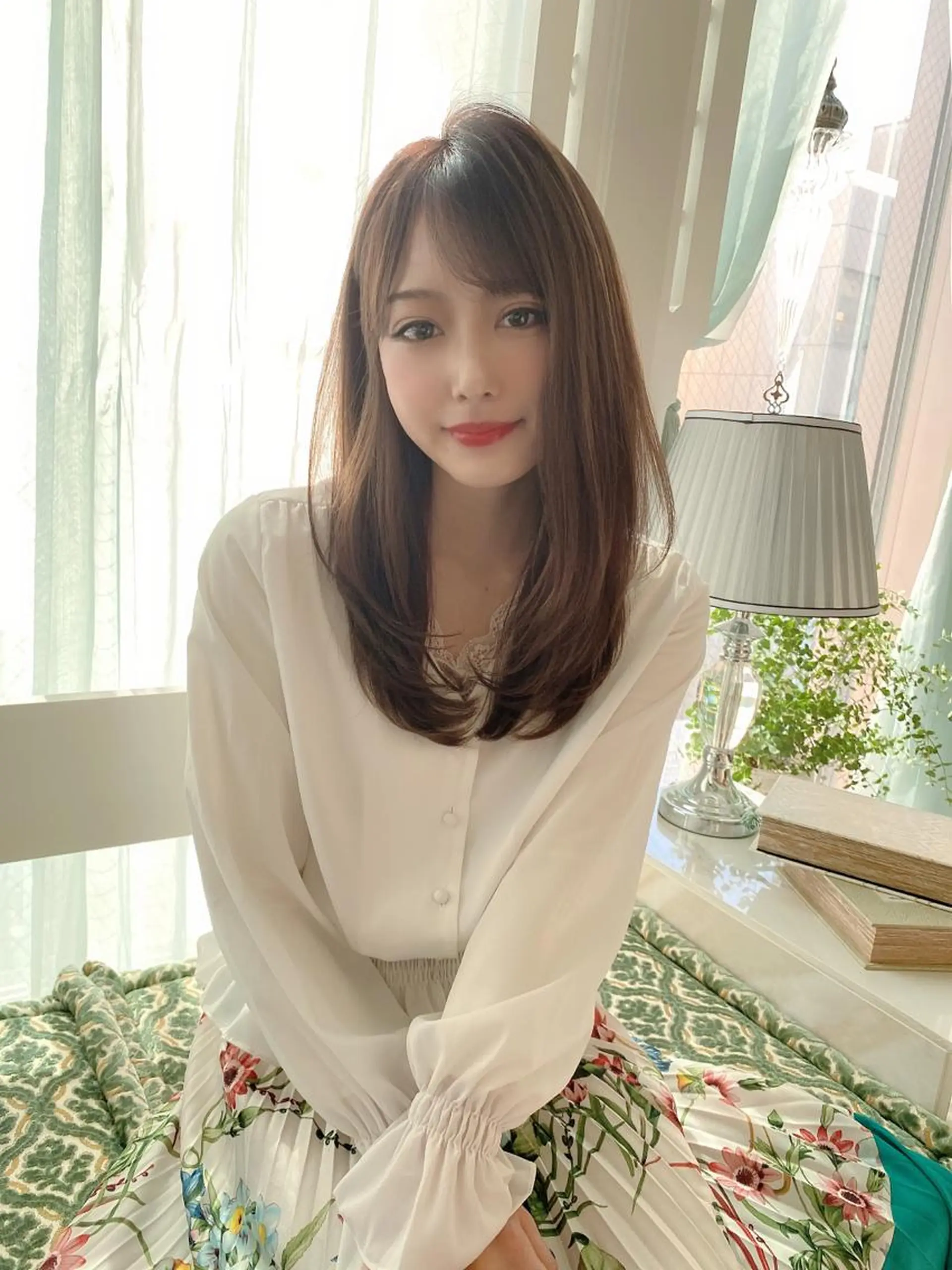 ミディアム カット ヘアカラー トリートメント 代表山口ひな 髪質改善のプロのヘアスタイル