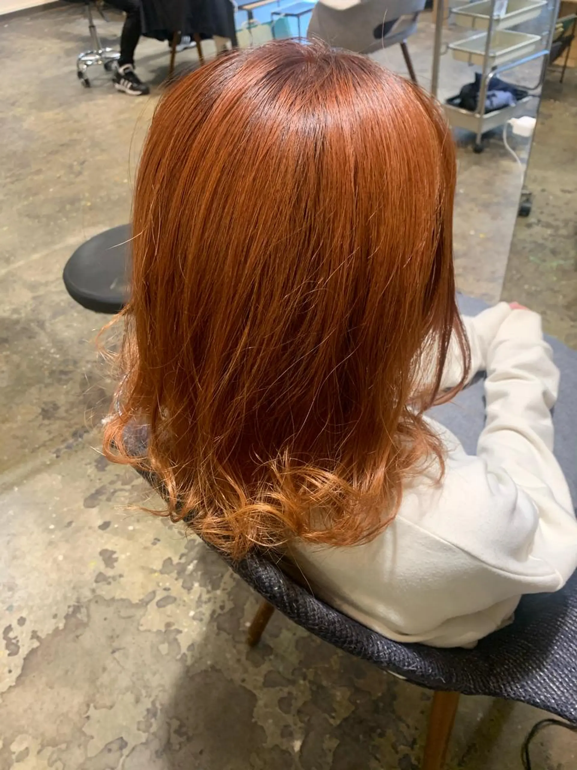 ミディアム カラー ベージュカラー ブリーチ オレンジ オレンジベージュ ハイライト✨髪質改善 TAKAさんです😊のヘアスタイル