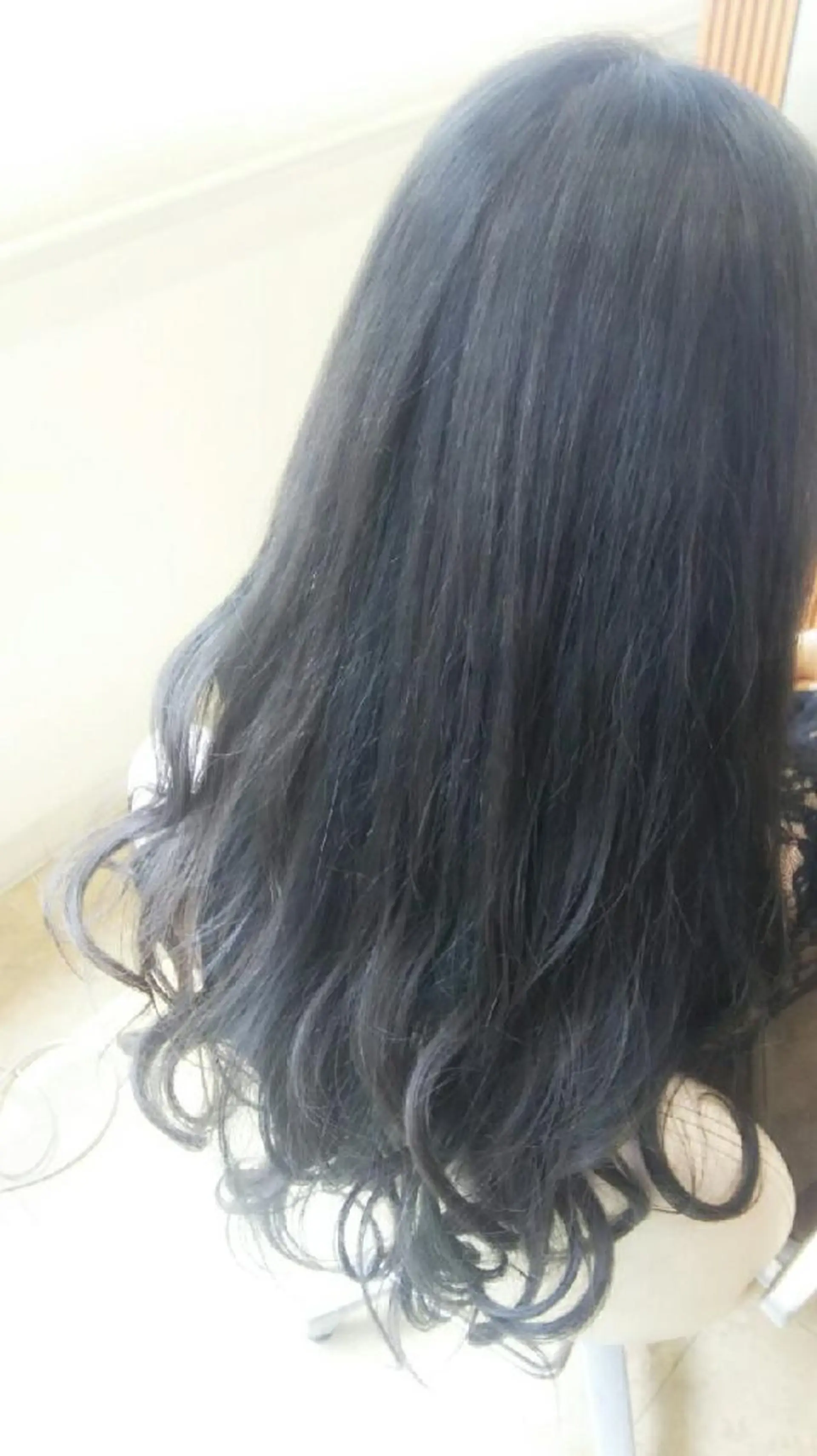 ロング カラー ブリーチ グレージュ 脇田 雄大のヘアスタイル