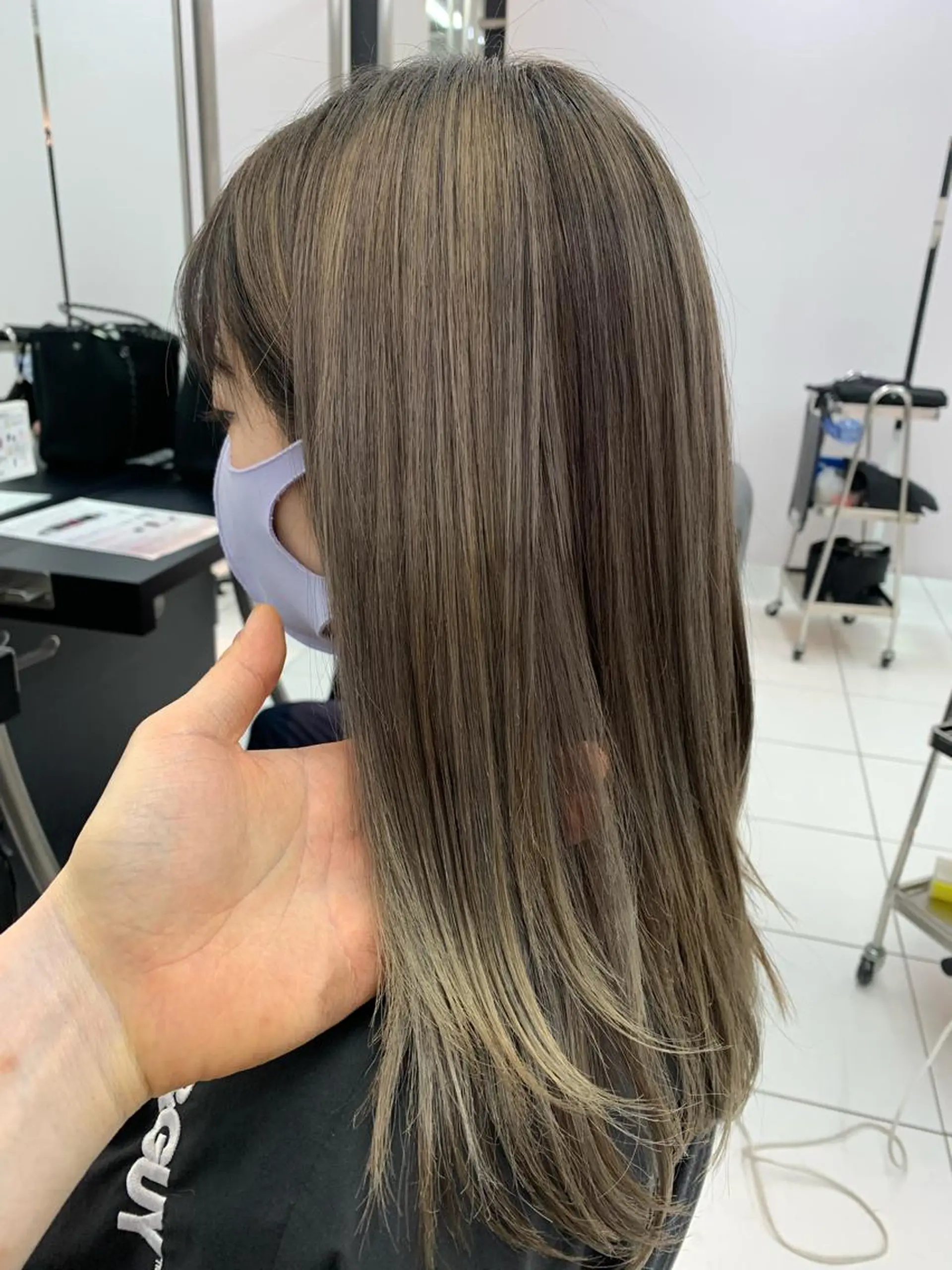 カラー デザインヘア 小林裕史のヘアスタイル