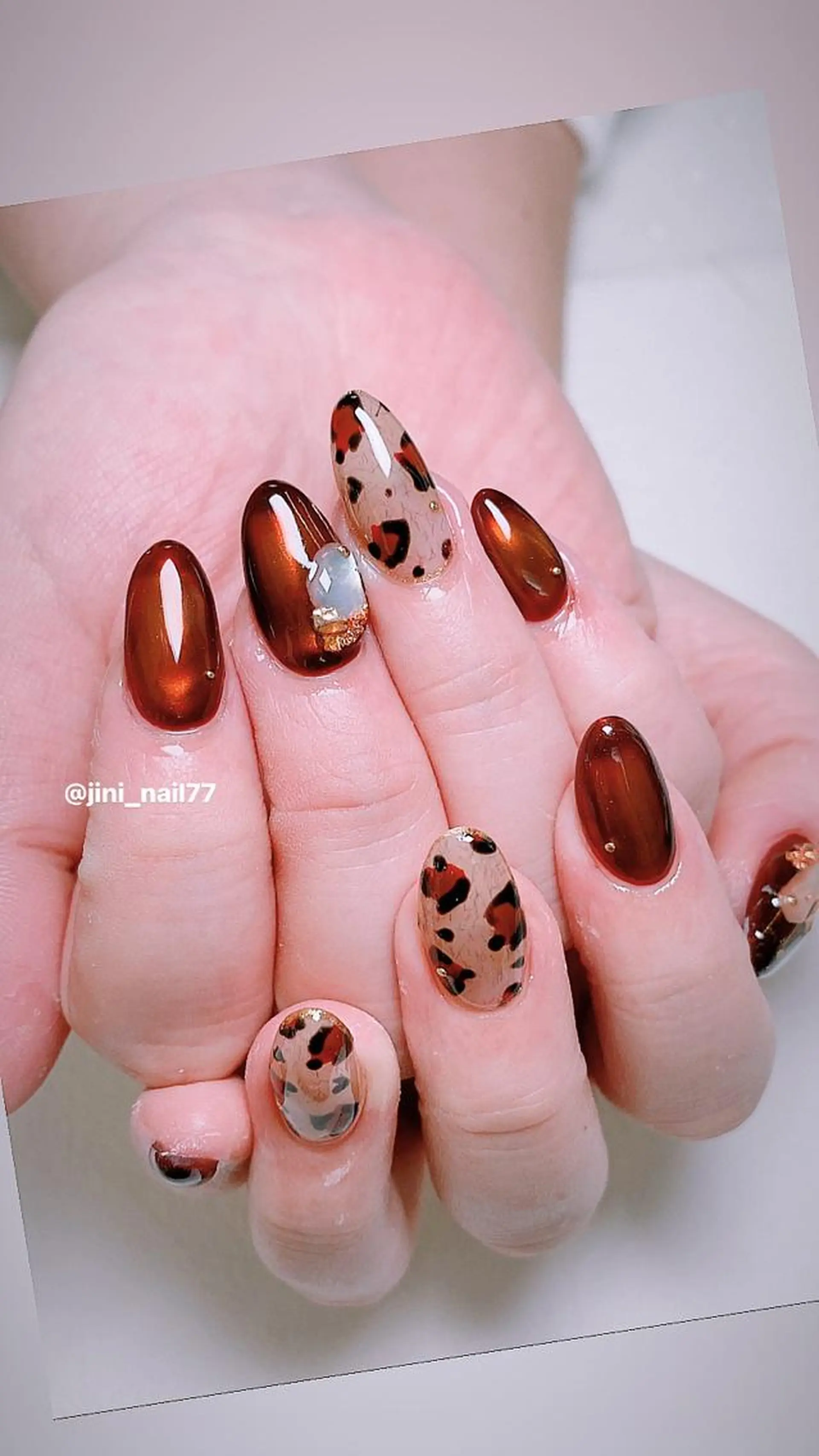 ネイル ハンドネイル JINI NAIL所属・ジニ ネイルのネイルデザイン