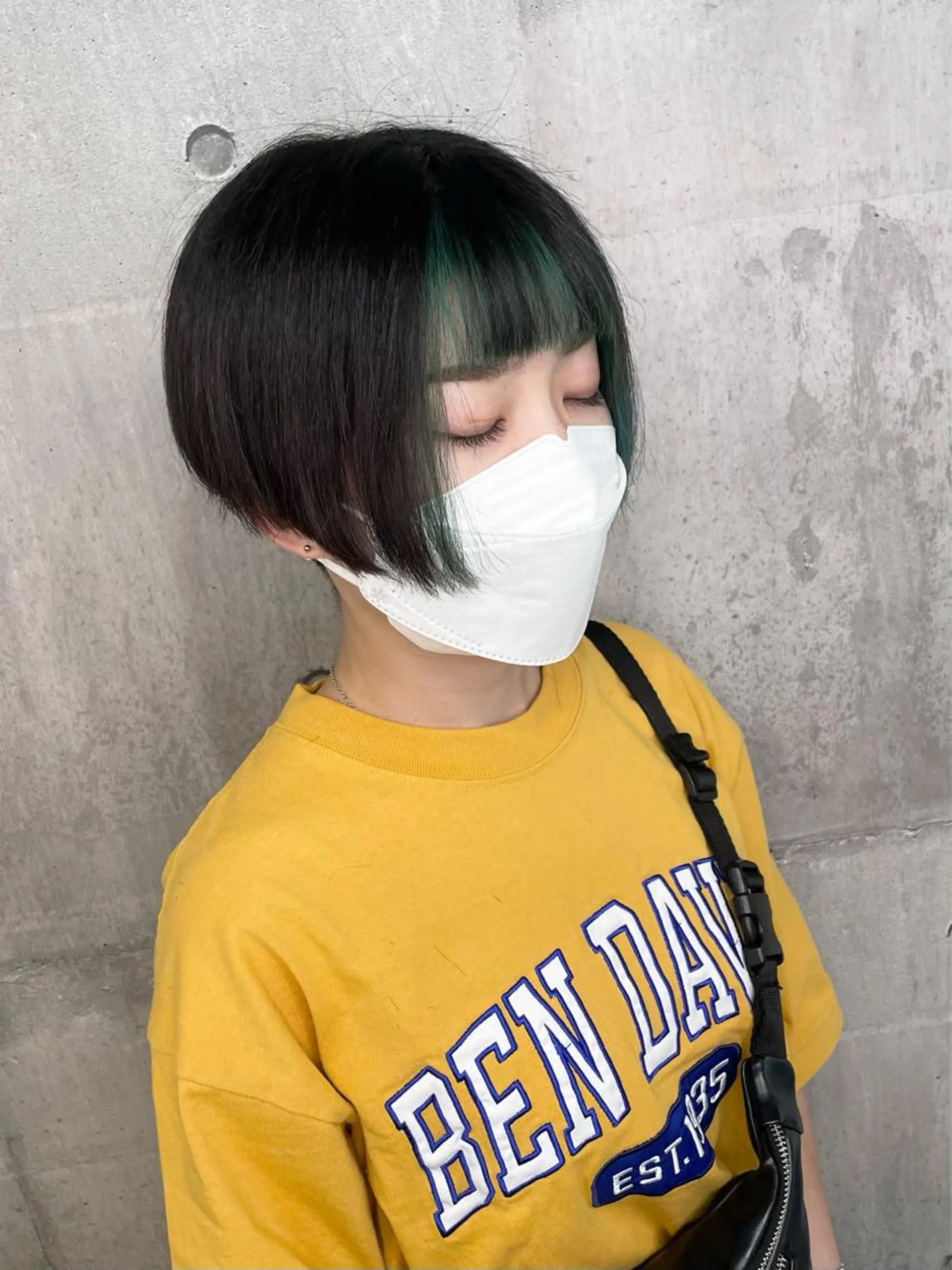 カラー エメラルドグリーン インナーカラー ヘアカラー _WHITE浜松店 もえかのヘアスタイル