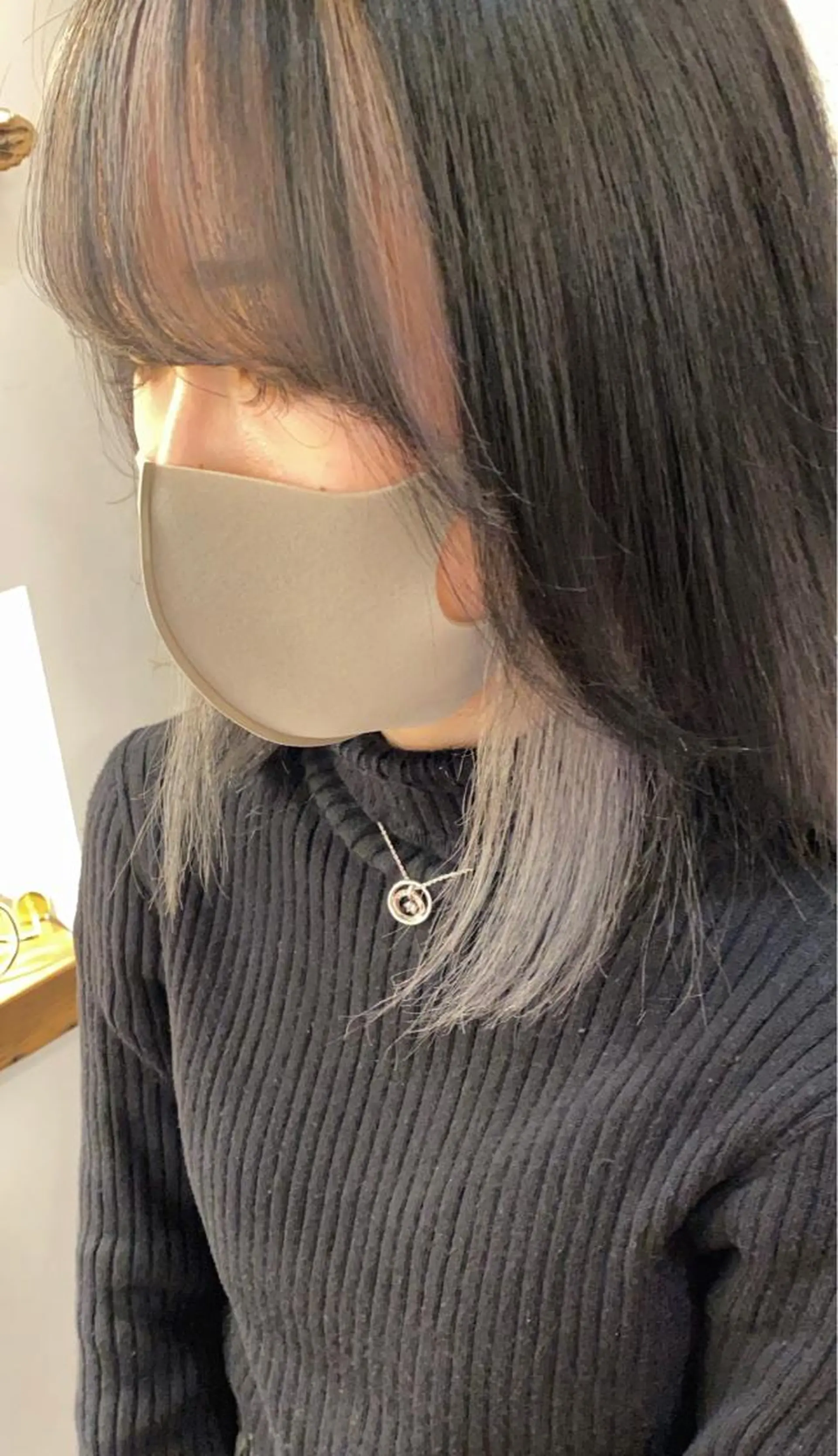 ミディアム カット ヘアカラー 大内田 凌馬のヘアスタイル