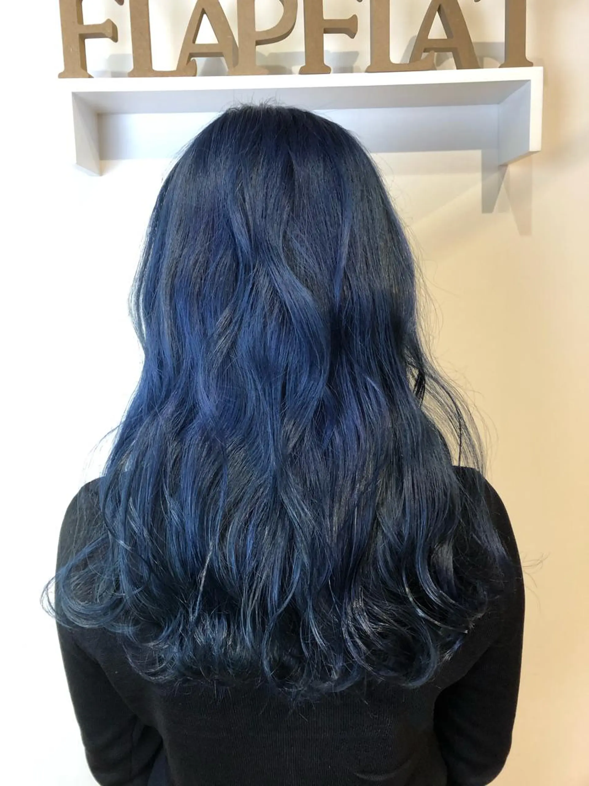 ロング カラー ヘアカラー トリートメント 青野 文香のヘアスタイル