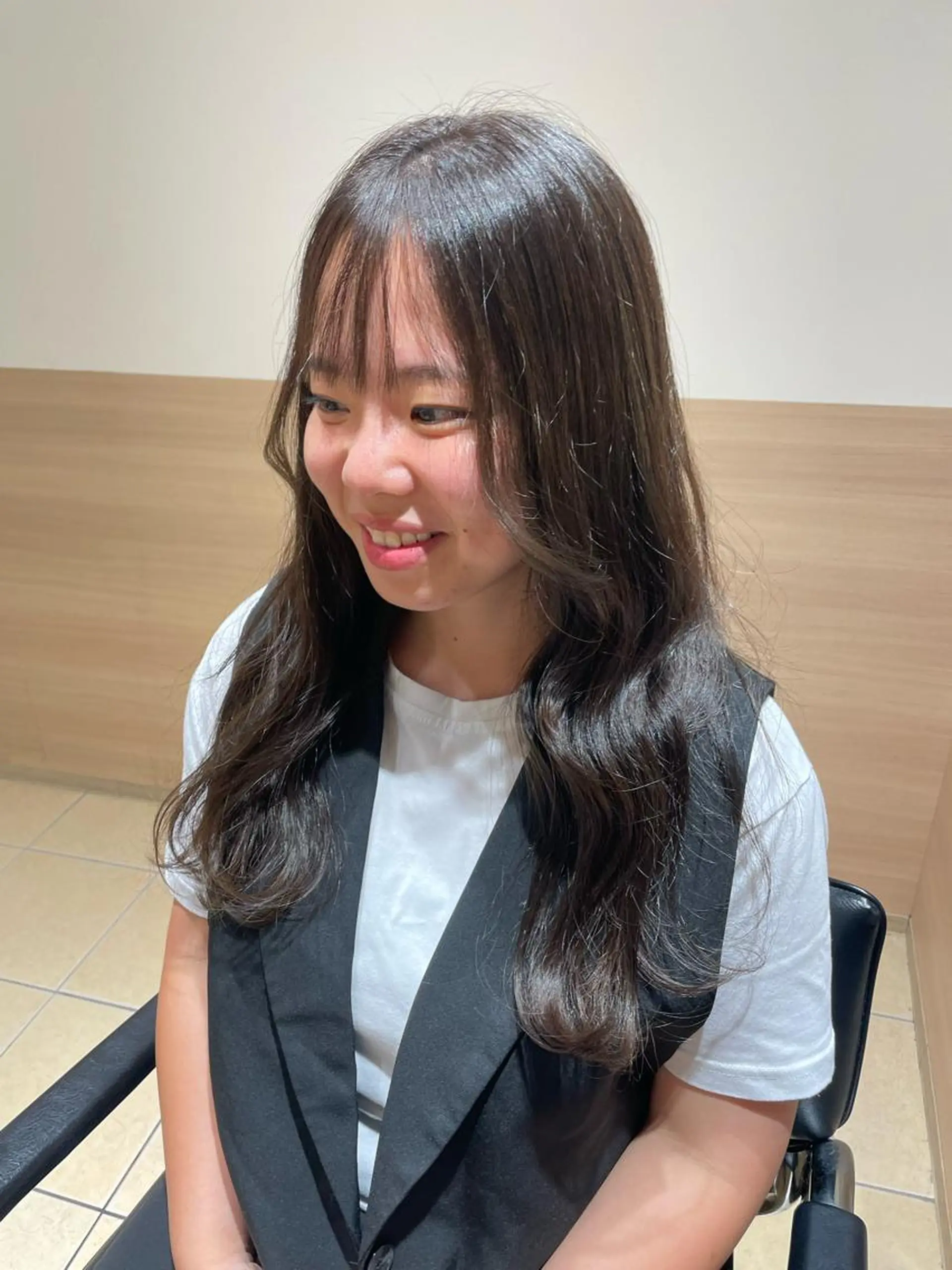 ロング カラー ブラウンカラー ケアカラー ハイライトカラー ピンクカラー ピンクブラウン カット ヘアカラー GO TODAY SHAiRE SALON所属・天野 瑠真のヘアスタイル