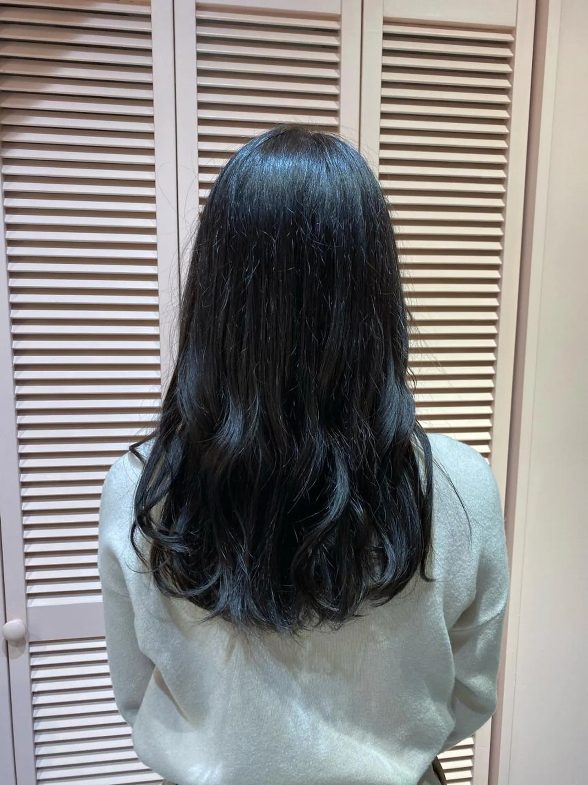 セミロング カラー RIYA❤︎ Aujuaソムリエのヘアスタイル