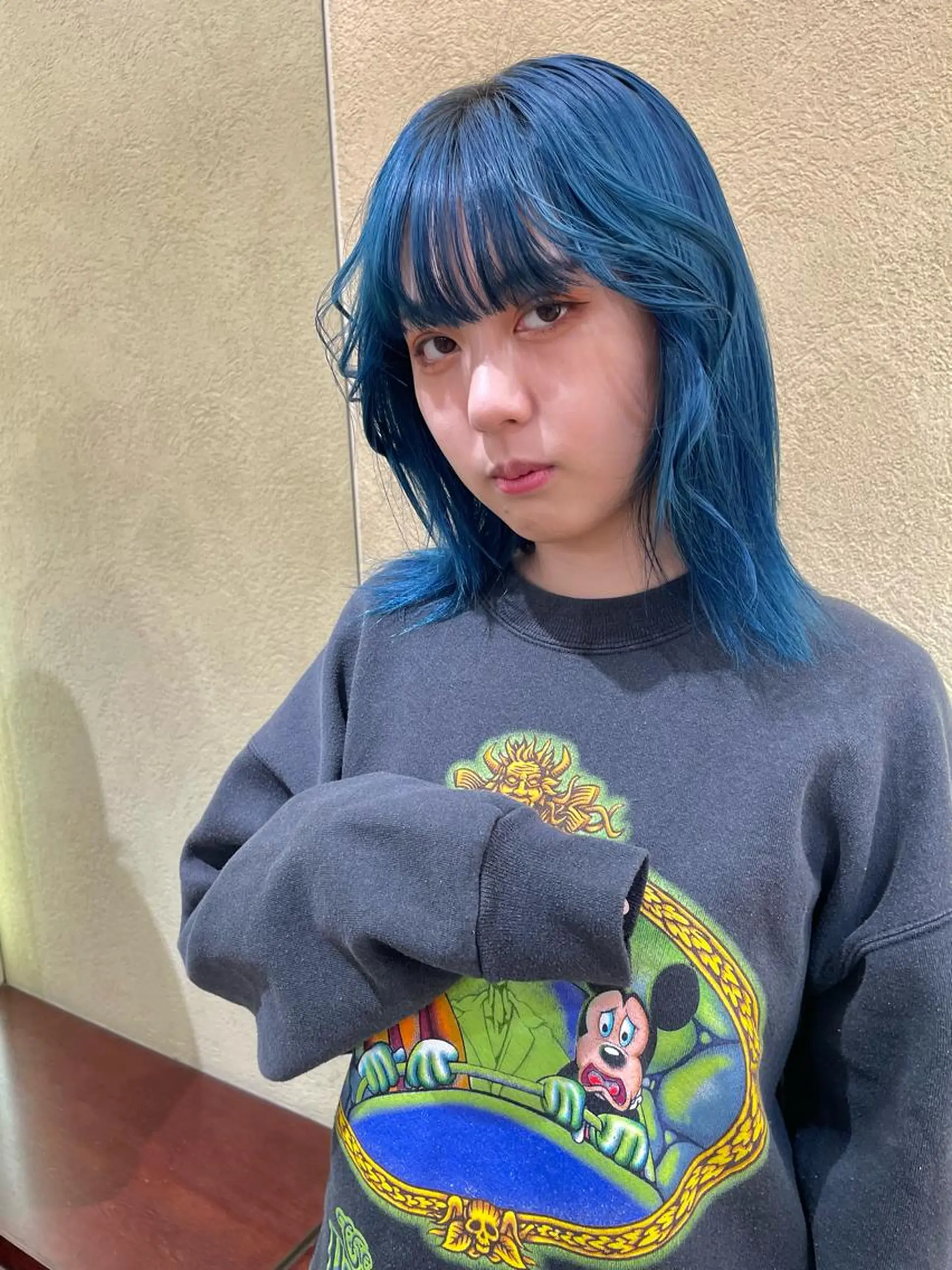 ミディアム 塩谷 雪花のヘアスタイル