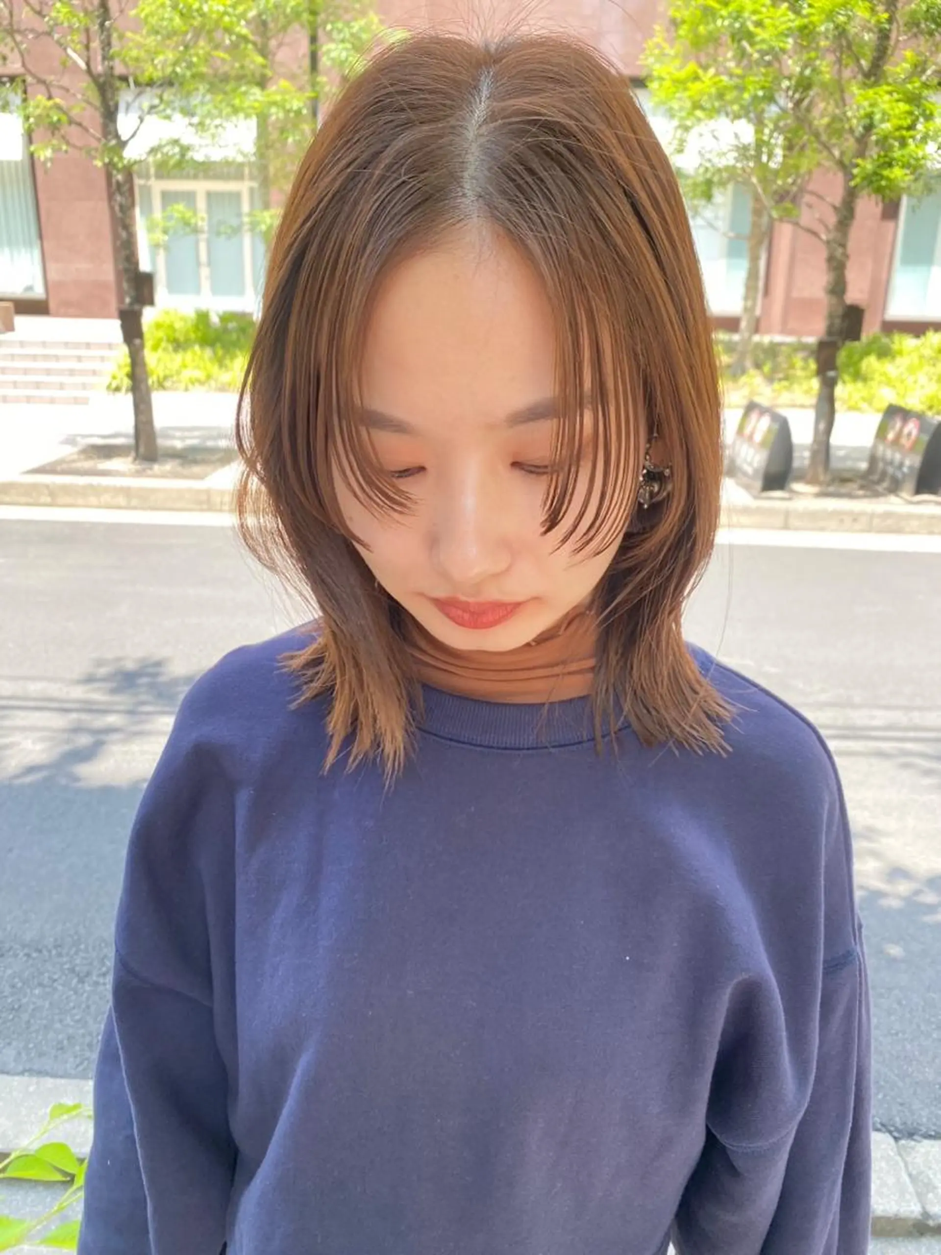 ミディアム 岸本 理希のヘアスタイル