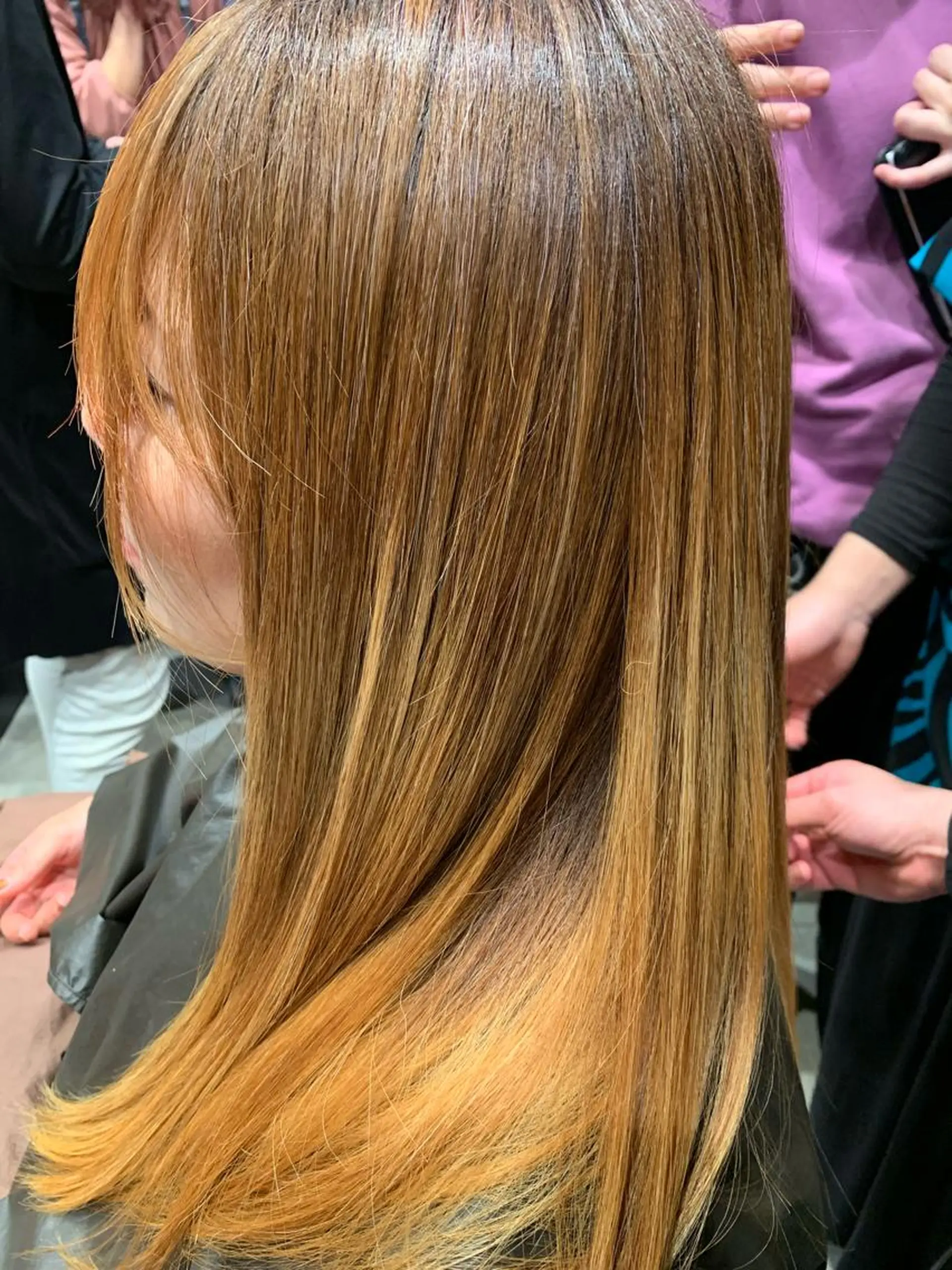 ロング カラー 👑サロンディレ クター👑はるかのヘアスタイル