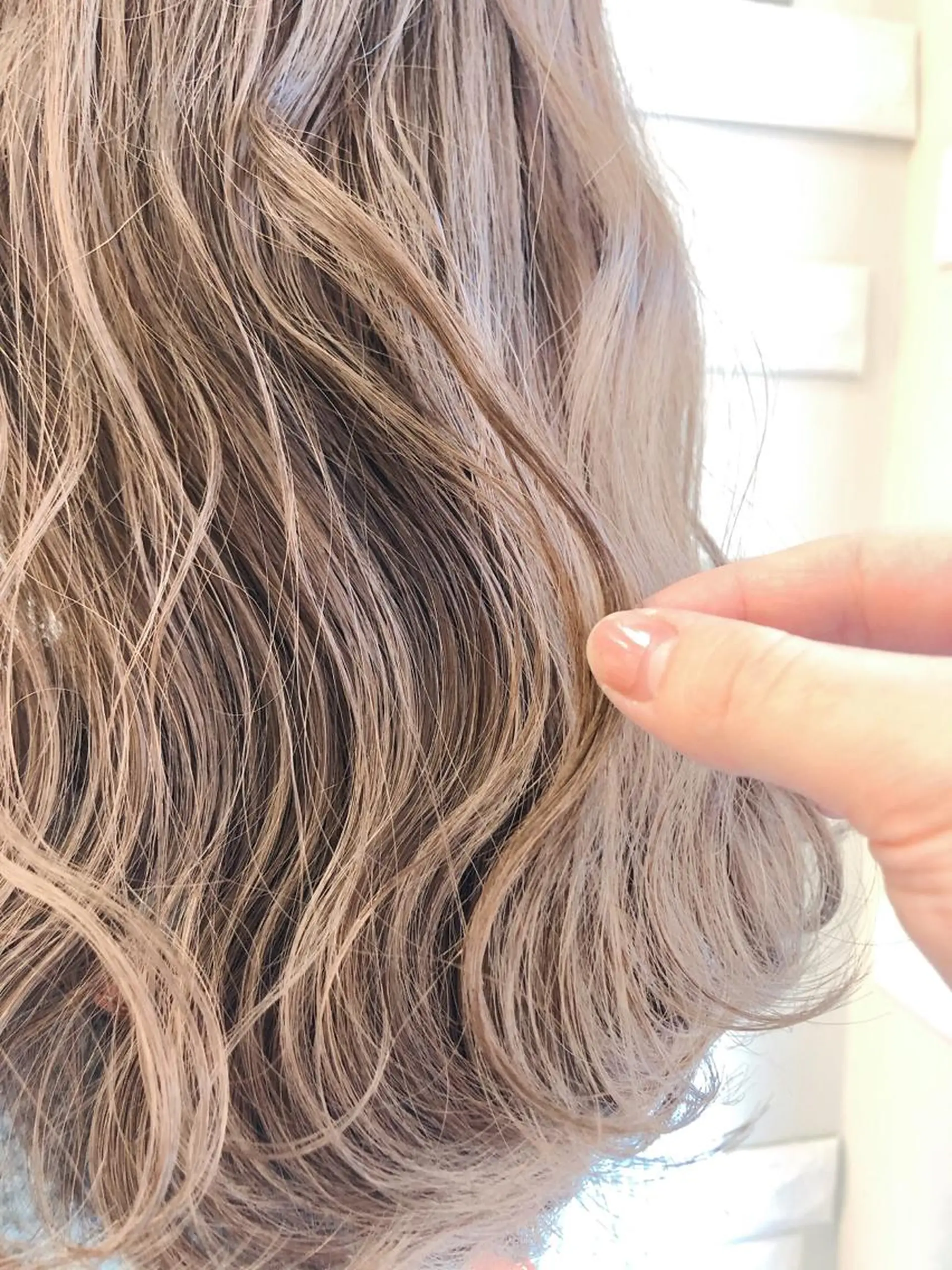 ミディアム カラー これた🧸ヘアメ職人 ♡髪質改善♡カラーのヘアスタイル