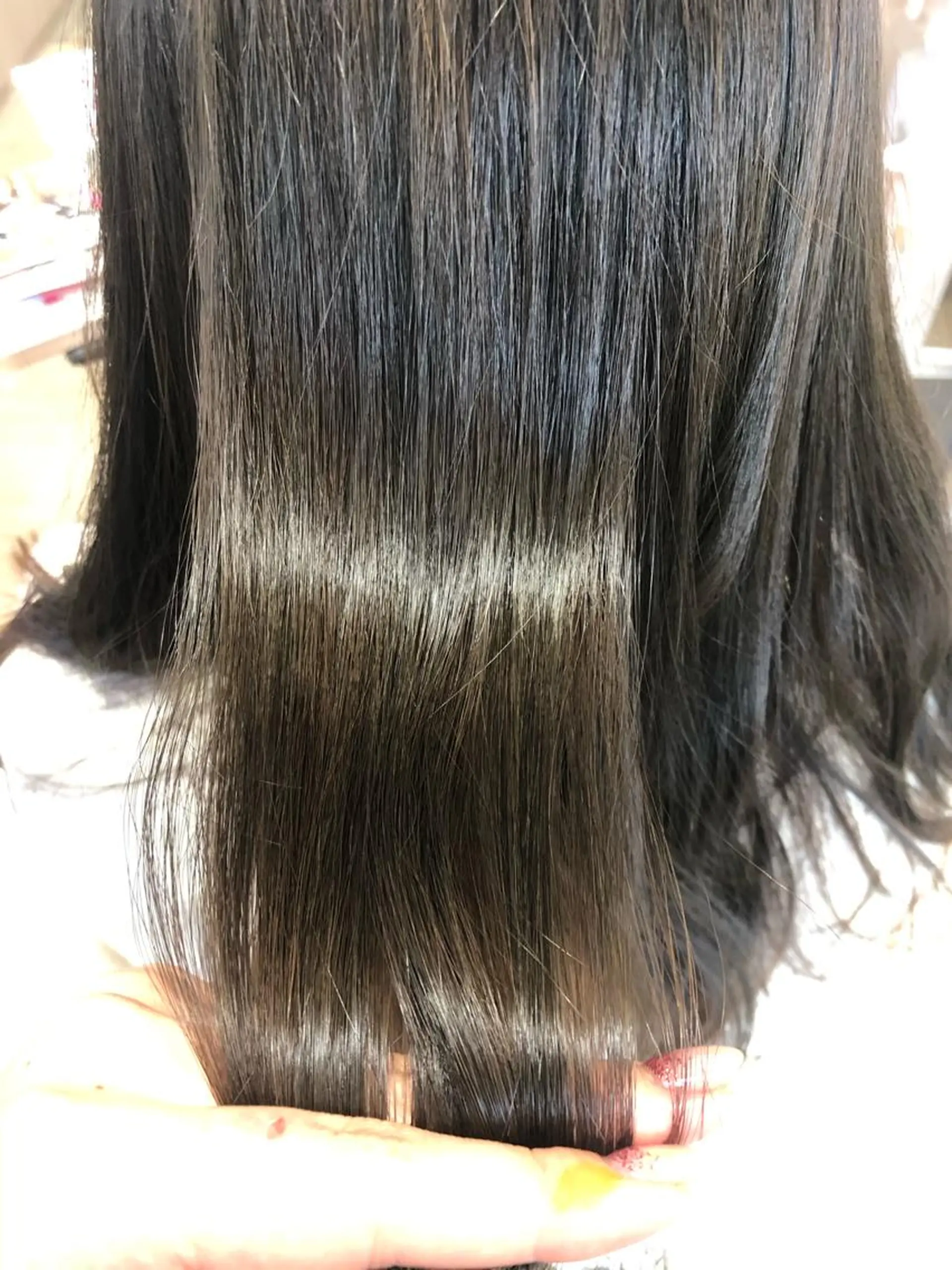 セミロング カラー グレージュ 髪質改善 トリートメント トリートメント 松佐 ゆかりのヘアスタイル